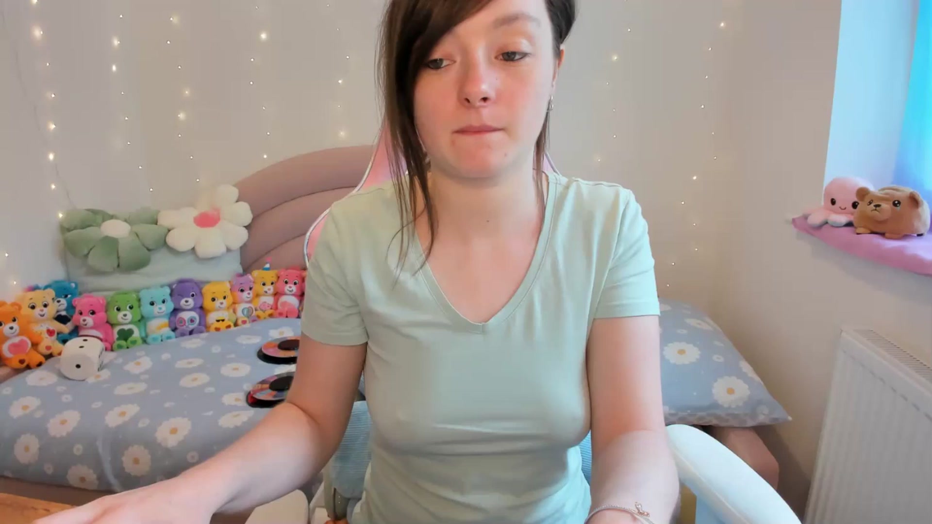 Gallery image thumbnail from JessieBear_'s myfreecams stream on, 05/23/2024, 15:32 image 4 of 20