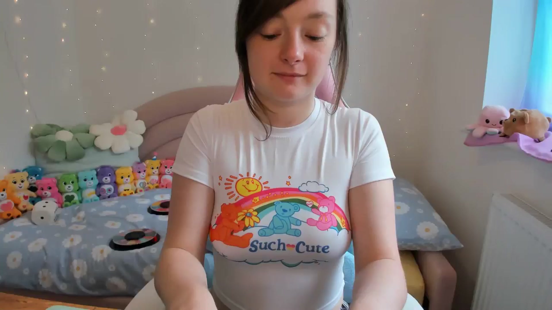 Gallery image thumbnail from JessieBear_'s myfreecams stream on, 05/31/2024, 13:42 image 13 of 20