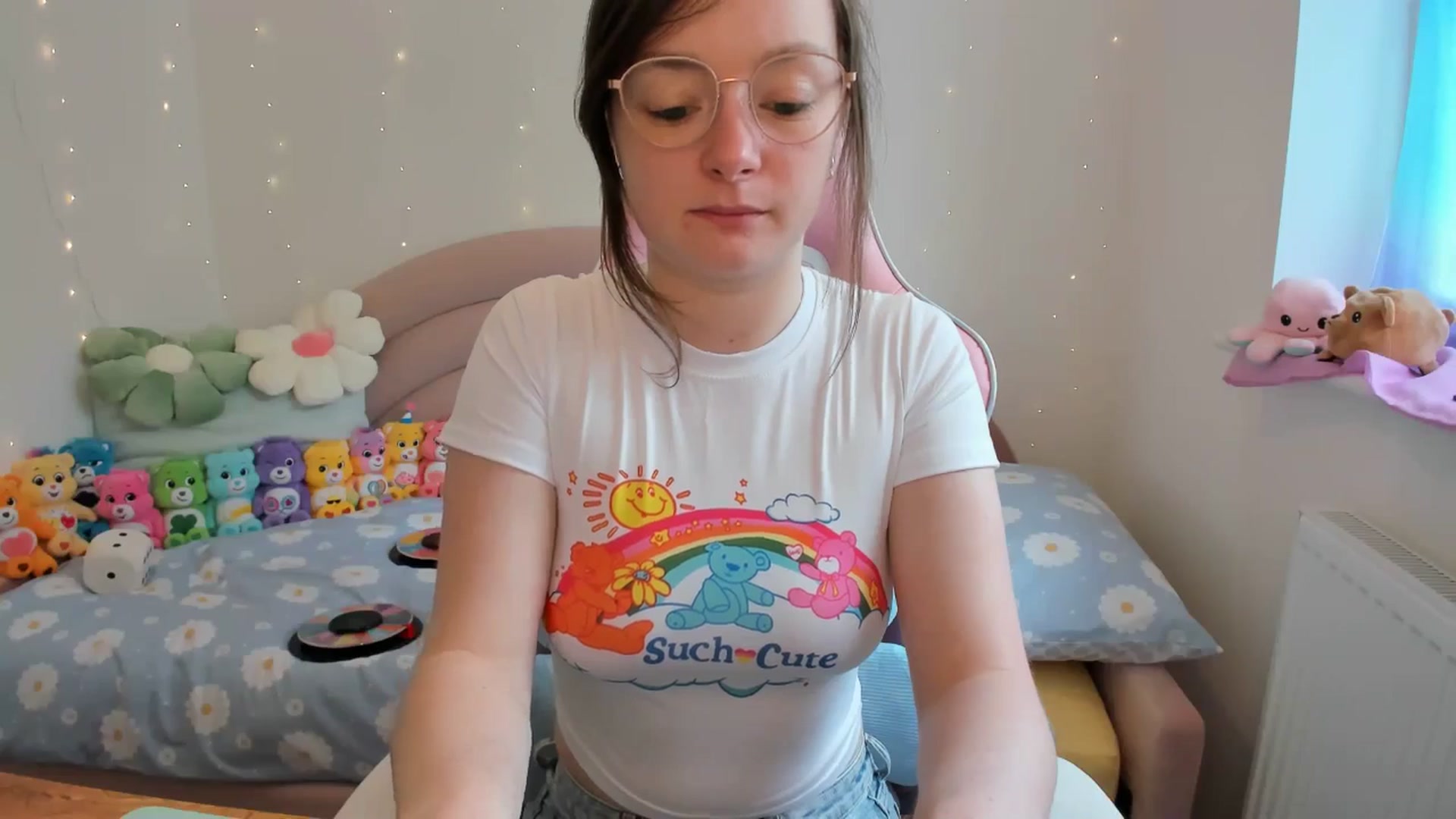 Gallery image thumbnail from JessieBear_'s myfreecams stream on, 05/31/2024, 13:42 image 16 of 20