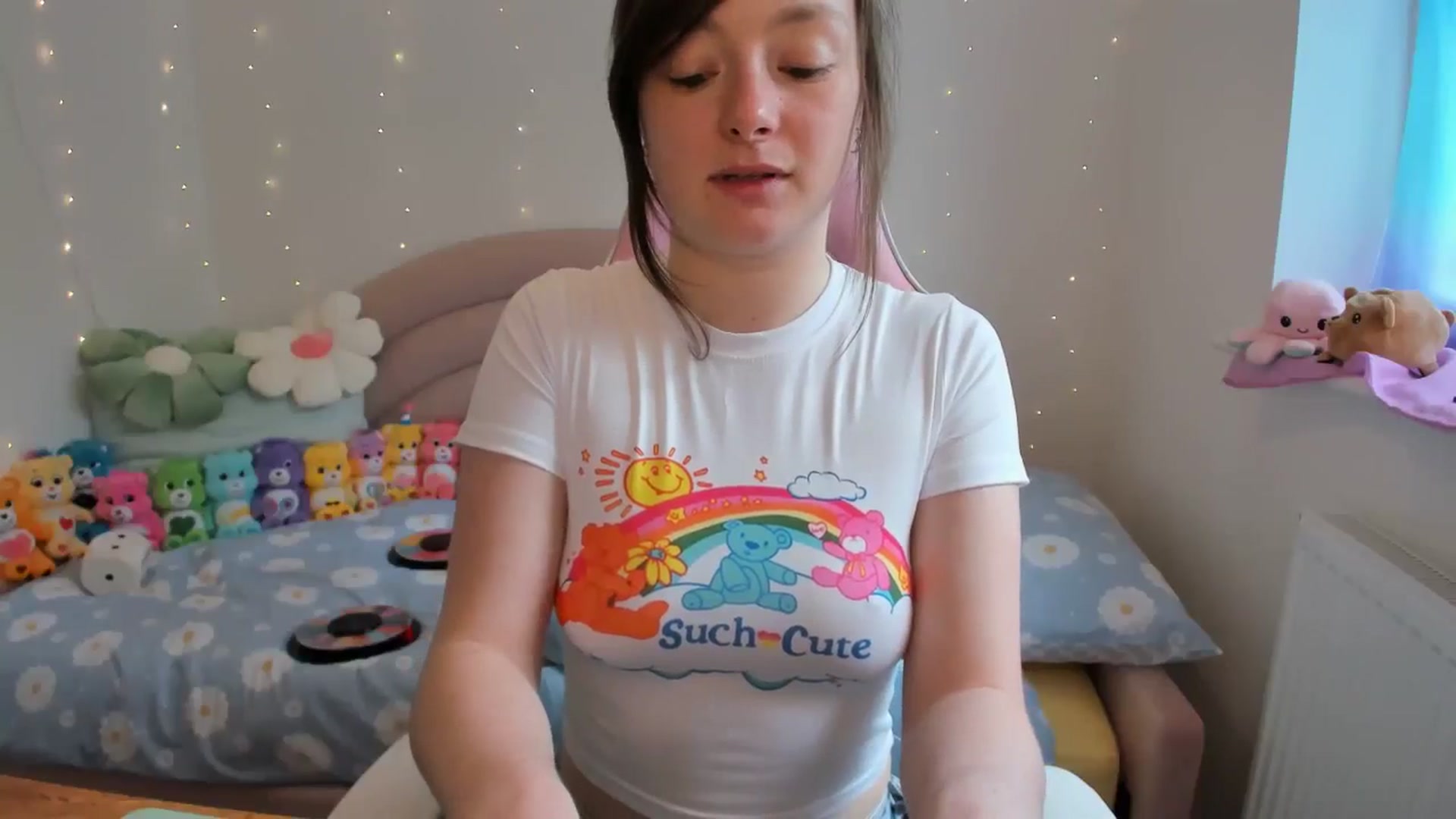 Gallery image thumbnail from JessieBear_'s myfreecams stream on, 05/31/2024, 13:42 image 5 of 20