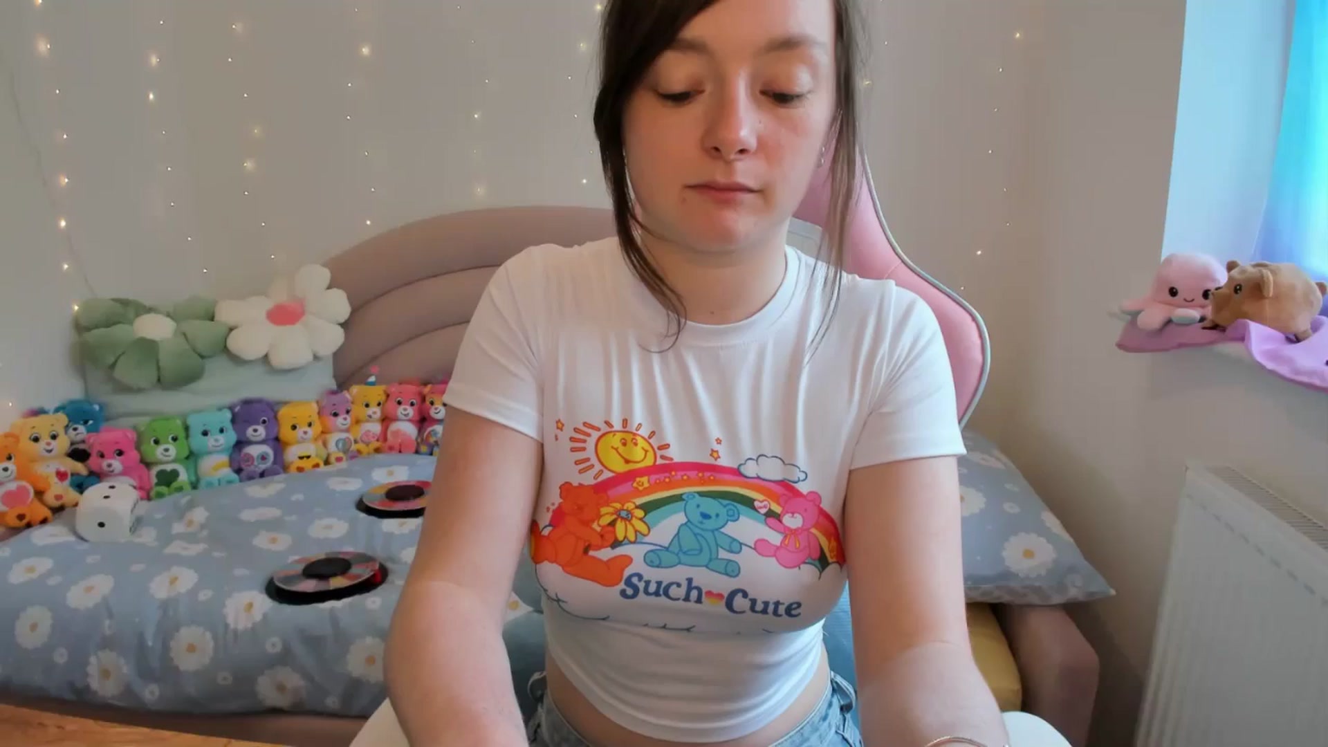 Gallery image thumbnail from JessieBear_'s myfreecams stream on, 05/31/2024, 14:58 image 8 of 20