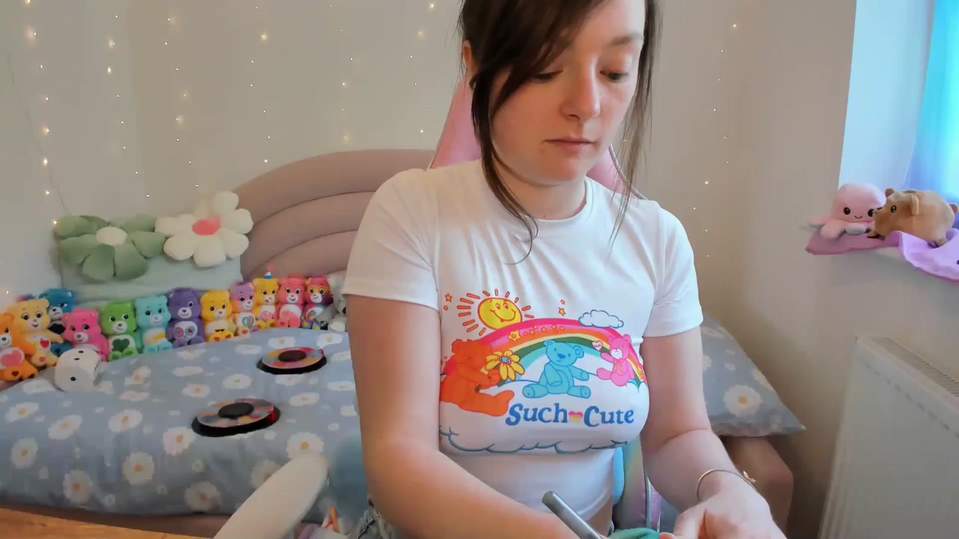Gallery image thumbnail from JessieBear_'s myfreecams stream on, 05/31/2024, 14:58 image 16 of 20