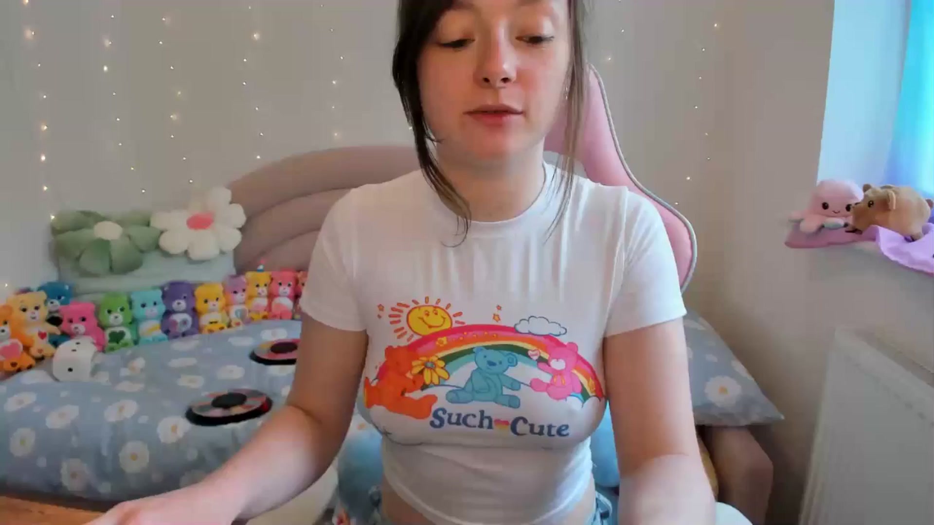 Gallery image thumbnail from JessieBear_'s myfreecams stream on, 05/31/2024, 14:58 image 6 of 20