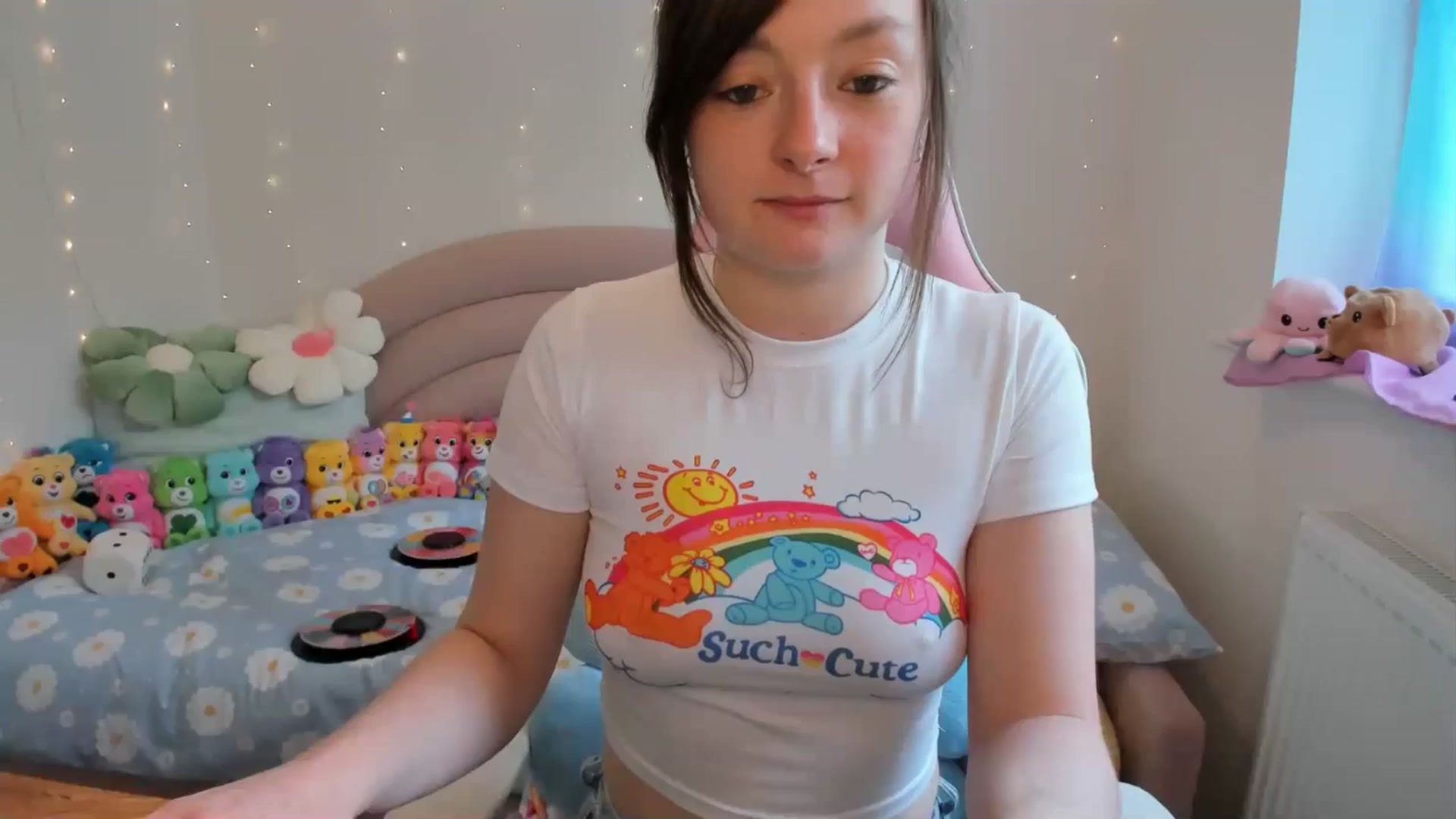 Gallery image thumbnail from JessieBear_'s myfreecams stream on, 05/31/2024, 14:58 image 5 of 20