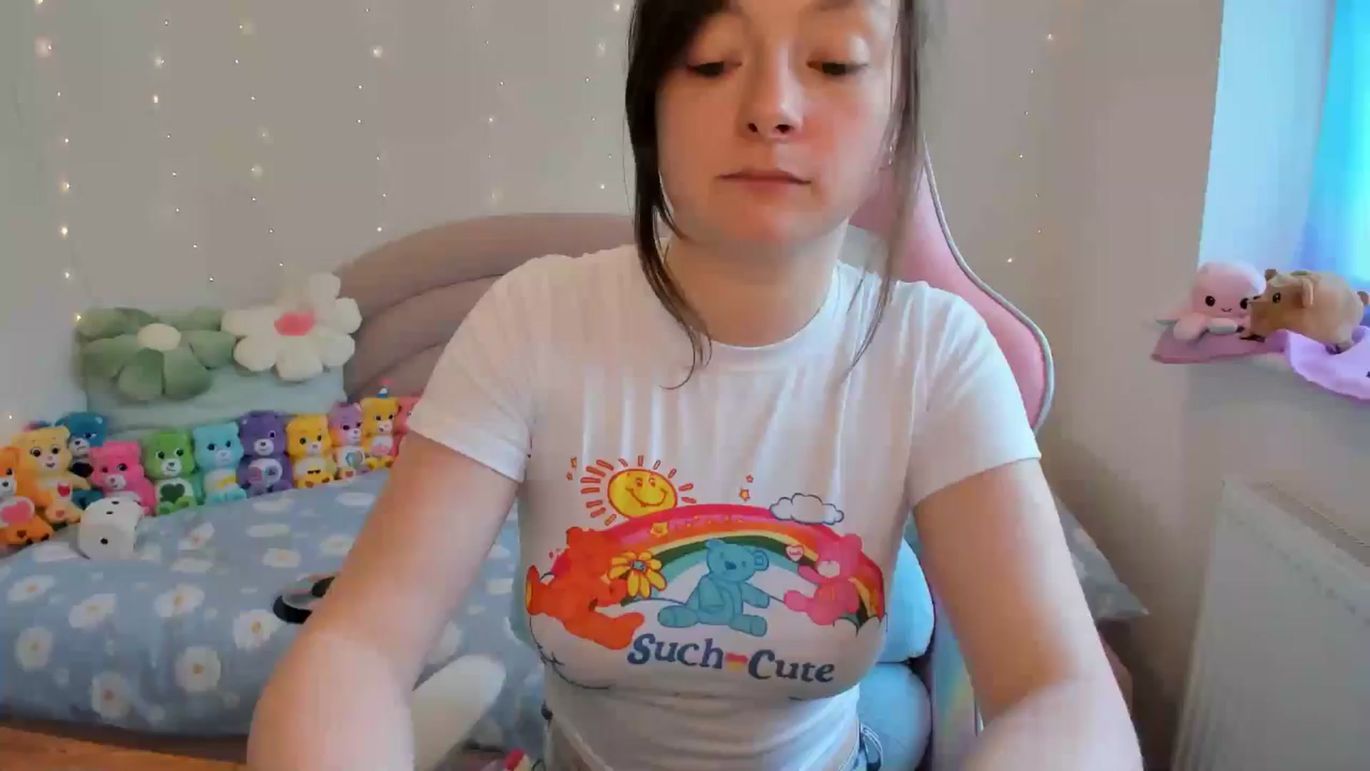 Gallery image thumbnail from JessieBear_'s myfreecams stream on, 05/31/2024, 16:10 image 4 of 20