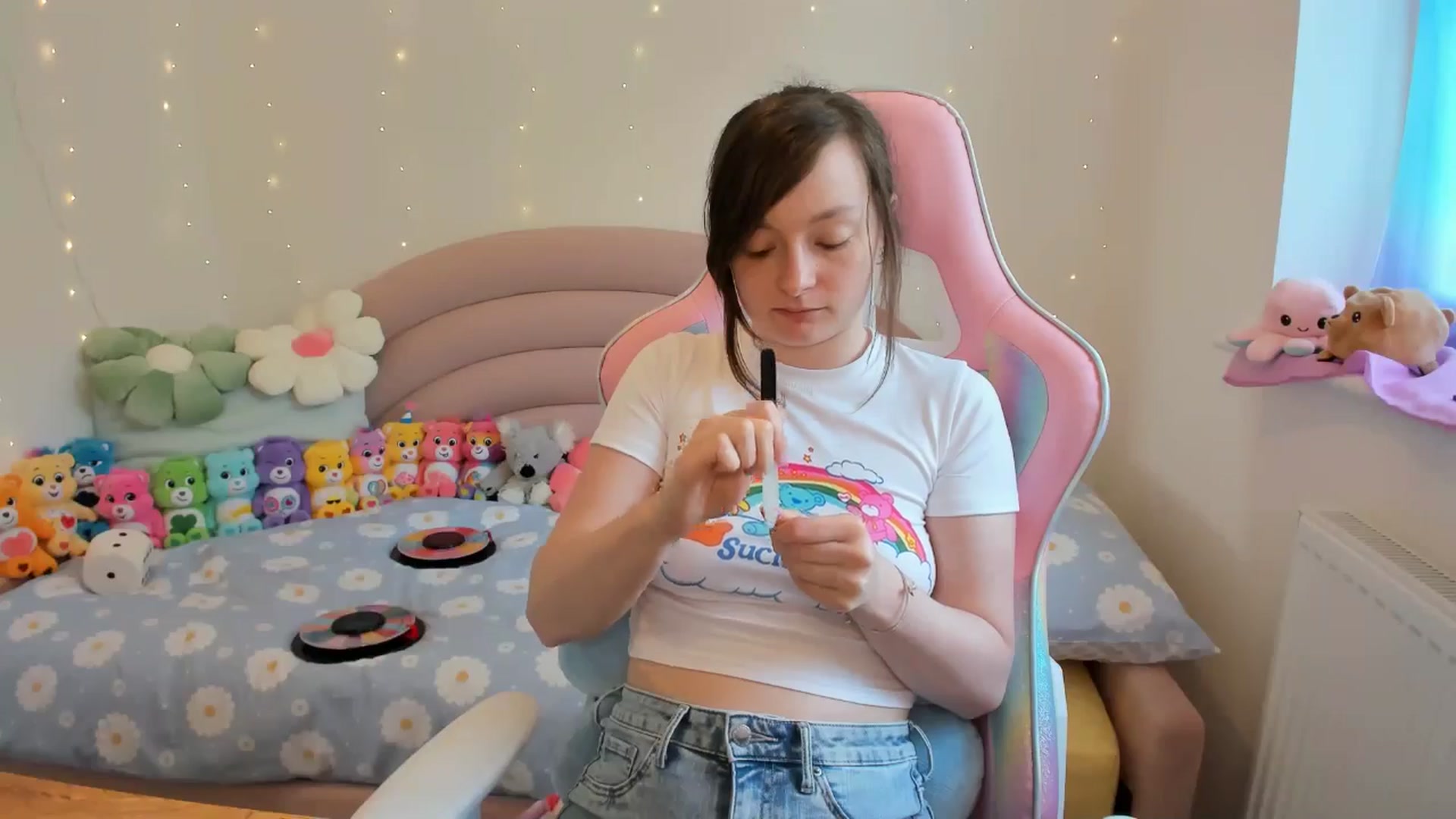 Gallery image thumbnail from JessieBear_'s myfreecams stream on, 05/31/2024, 16:10 image 5 of 20