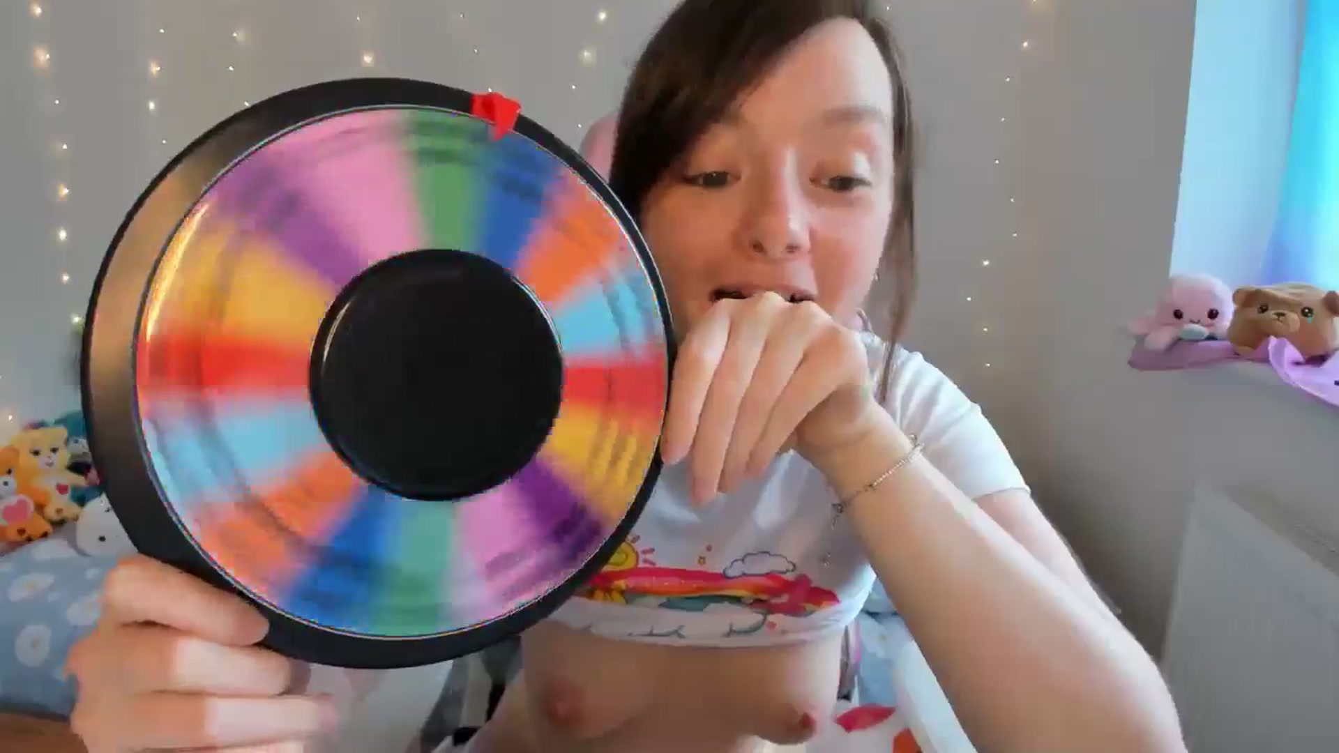 Gallery image thumbnail from JessieBear_'s myfreecams stream on, 05/31/2024, 17:04 image 18 of 20