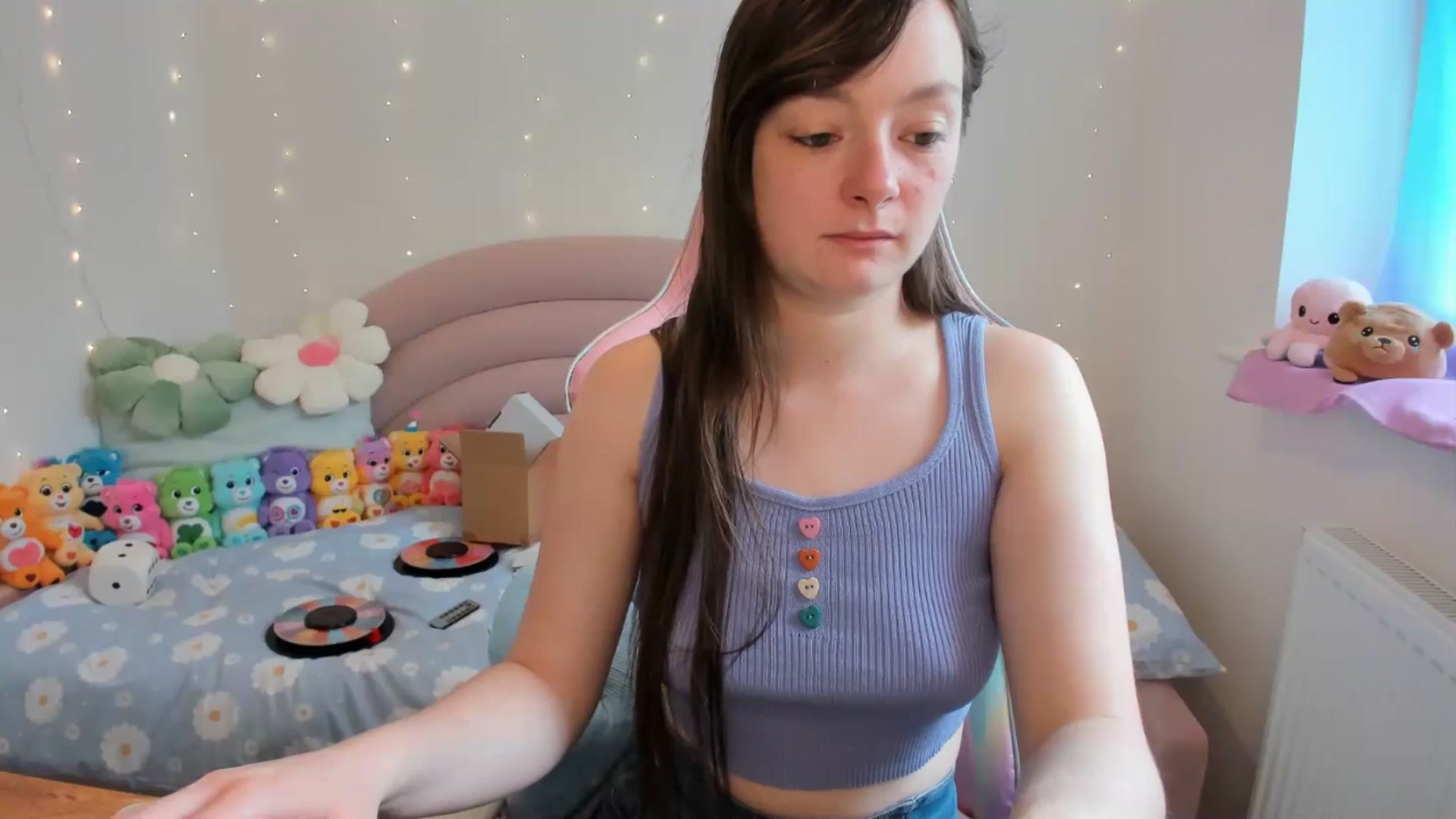 Gallery image thumbnail from JessieBear_'s myfreecams stream on, 06/04/2024, 13:39 image 20 of 20