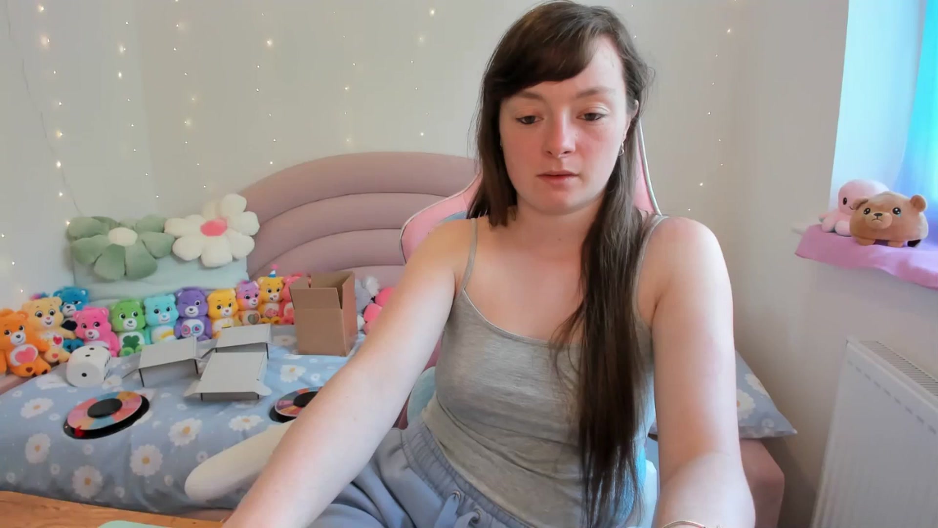 Gallery image thumbnail from JessieBear_'s myfreecams stream on, 06/17/2024, 16:10 image 6 of 20