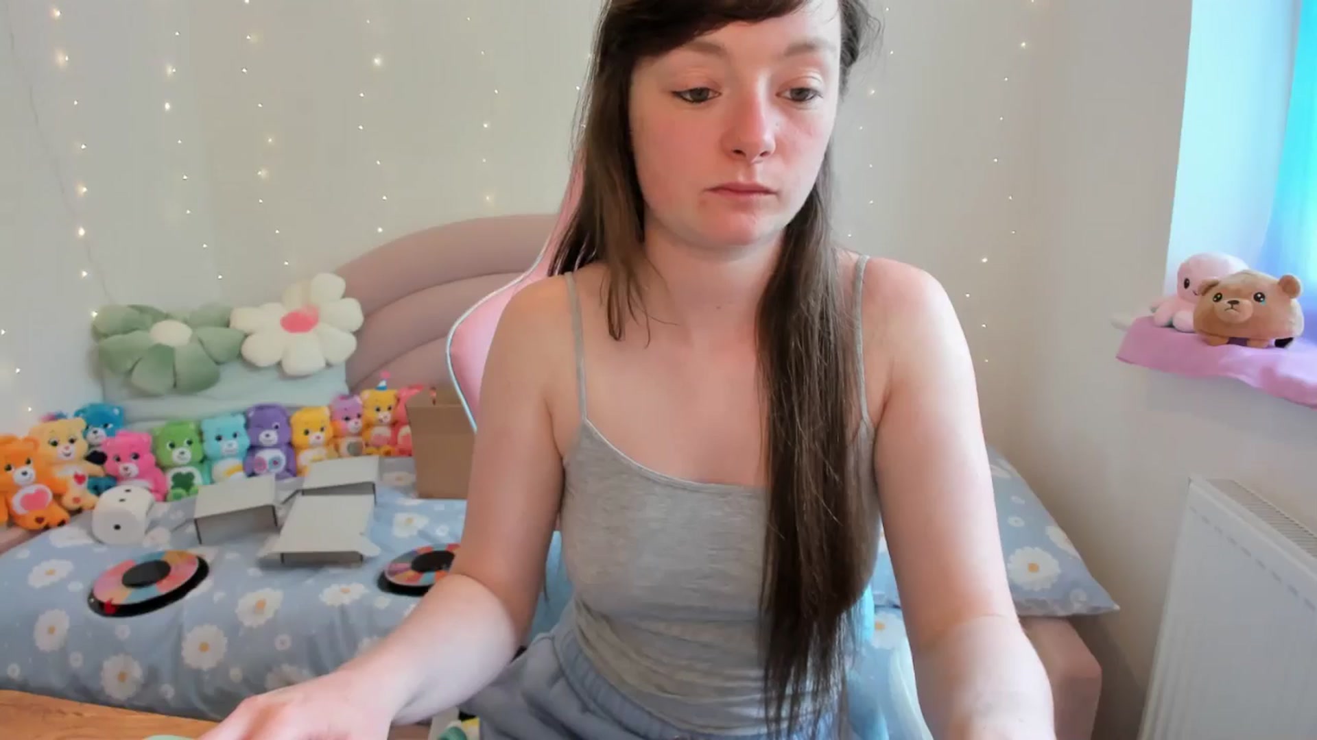 Gallery image thumbnail from JessieBear_'s myfreecams stream on, 06/17/2024, 16:10 image 3 of 20