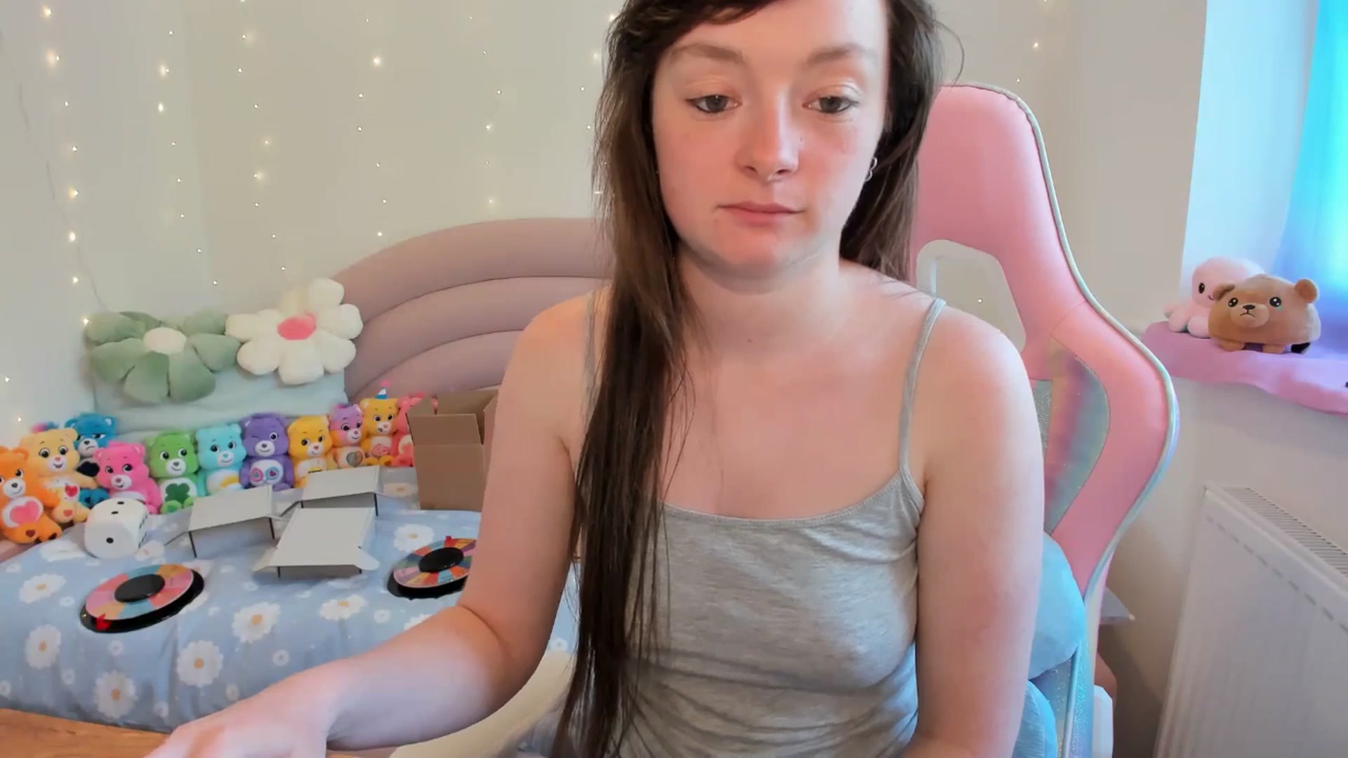 Gallery image thumbnail from JessieBear_'s myfreecams stream on, 06/17/2024, 16:43 image 19 of 20