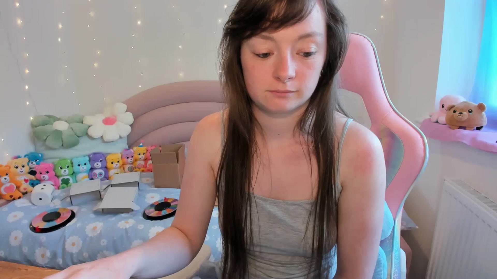 Gallery image thumbnail from JessieBear_'s myfreecams stream on, 06/17/2024, 16:43 image 11 of 20