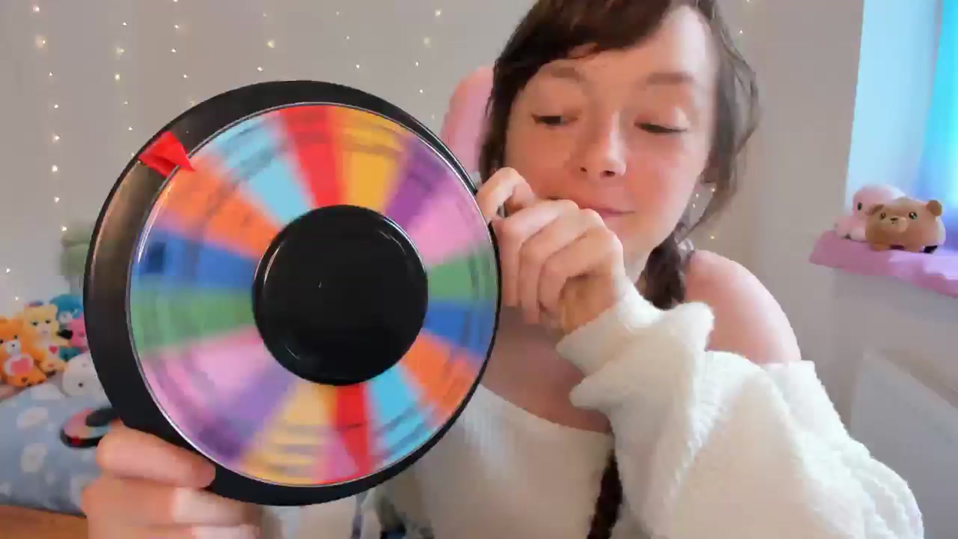 Gallery image thumbnail from JessieBear_'s myfreecams stream on, 06/18/2024, 17:09 image 1 of 20