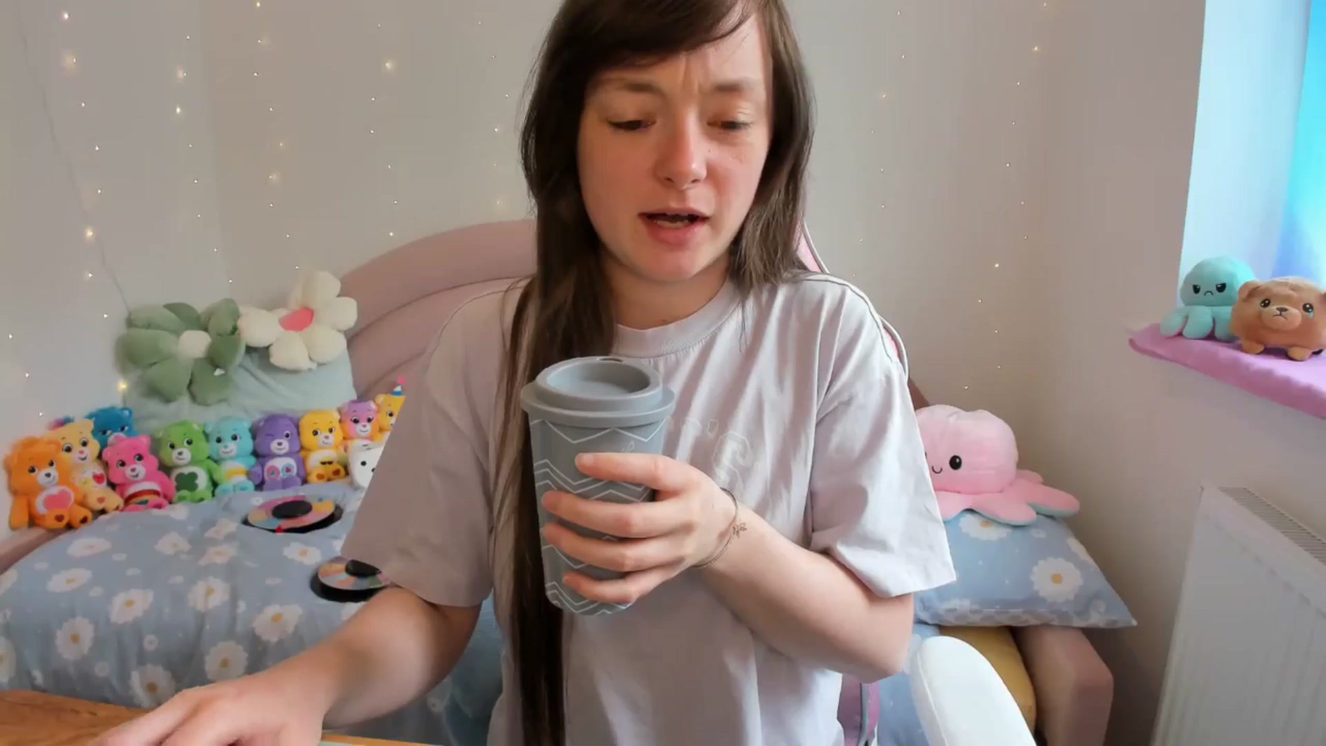 Gallery image thumbnail from JessieBear_'s myfreecams stream on, 06/28/2024, 13:20 image 20 of 20
