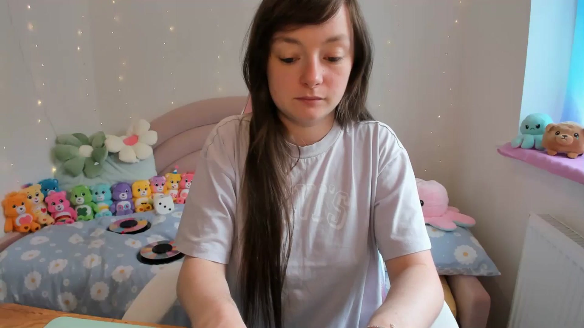 Gallery image thumbnail from JessieBear_'s myfreecams stream on, 06/28/2024, 13:20 image 7 of 20