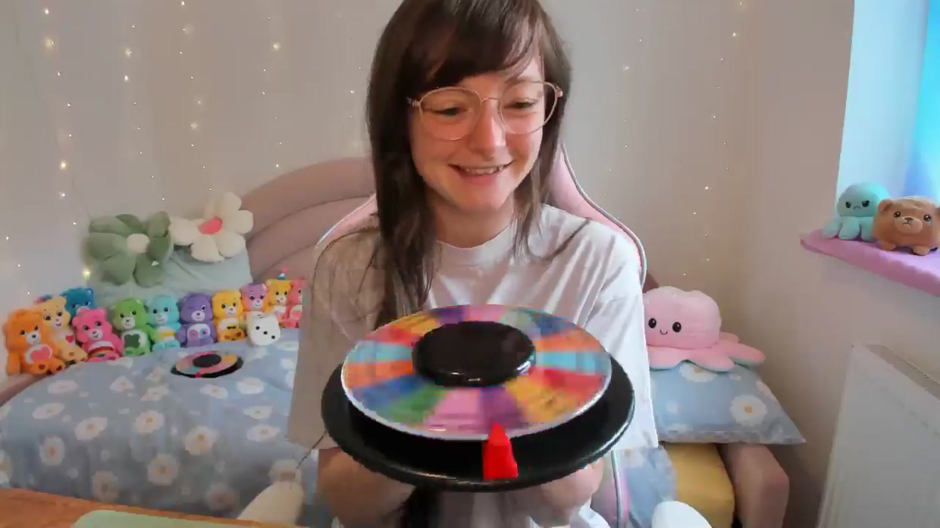 Gallery image thumbnail from JessieBear_'s myfreecams stream on, 06/28/2024, 15:23 image 6 of 20