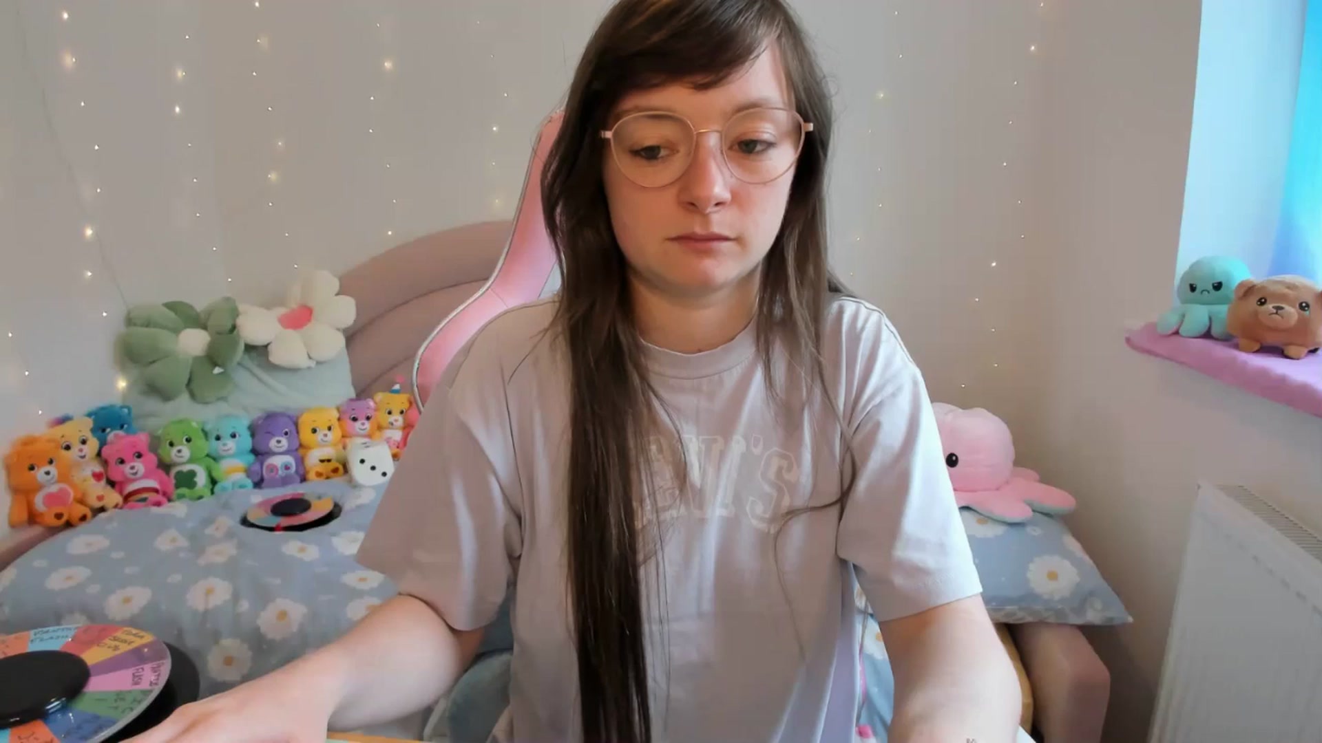 Gallery image thumbnail from JessieBear_'s myfreecams stream on, 06/28/2024, 15:23 image 19 of 20