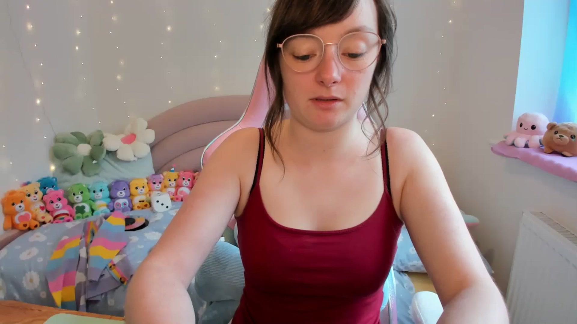 Gallery image thumbnail from JessieBear_'s myfreecams stream on, 07/01/2024, 14:40 image 14 of 20
