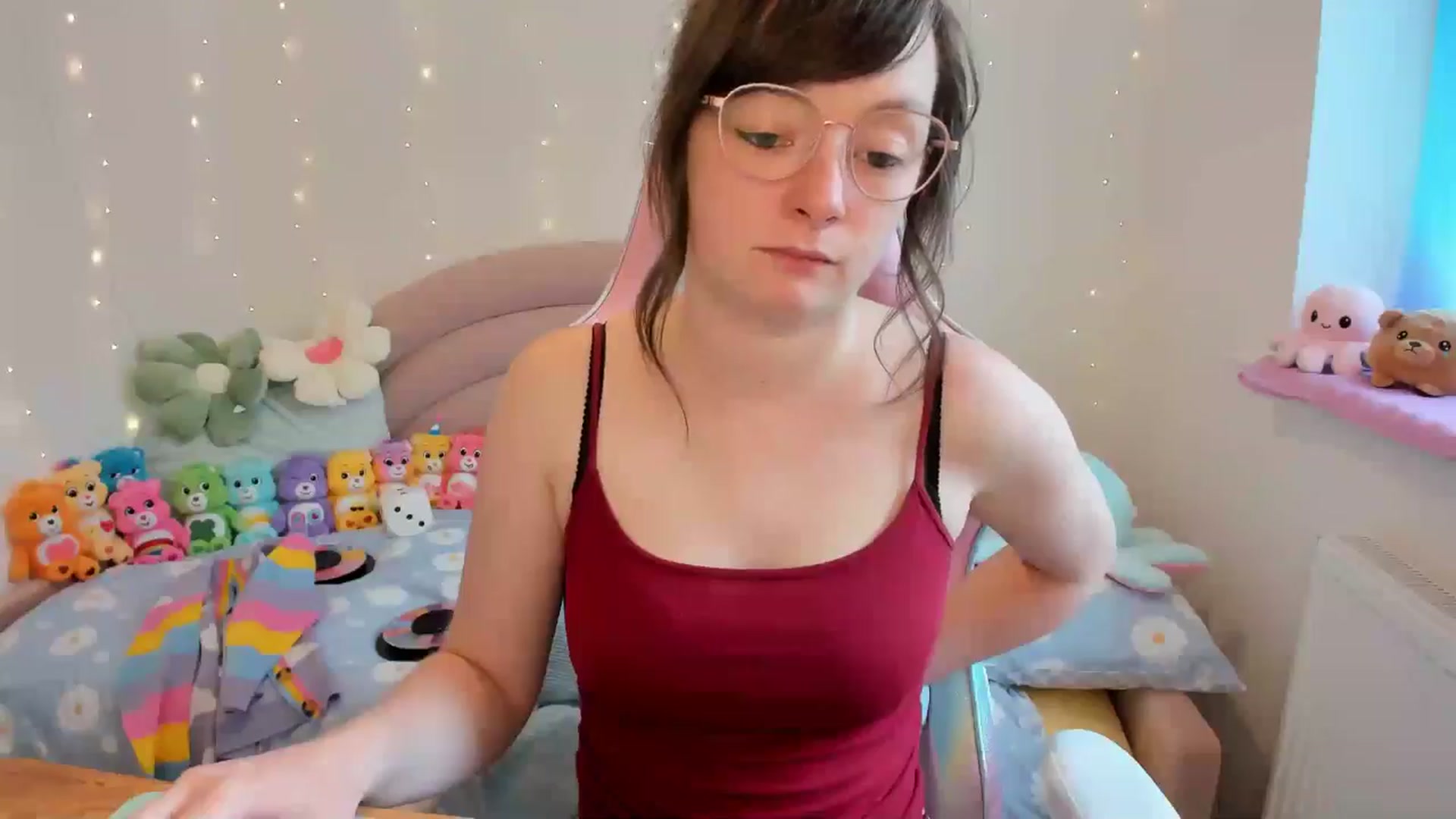 Gallery image thumbnail from JessieBear_'s myfreecams stream on, 07/01/2024, 14:59 image 8 of 20