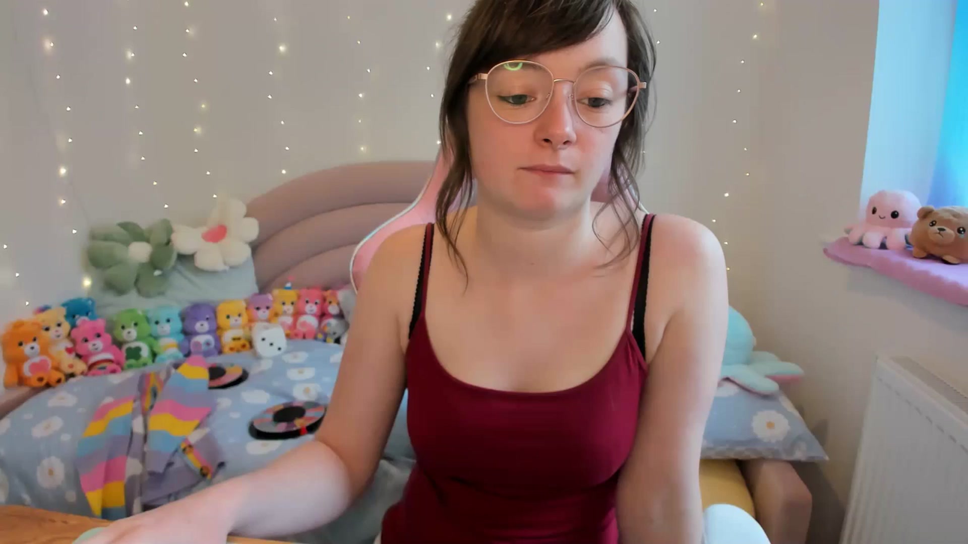 Gallery image thumbnail from JessieBear_'s myfreecams stream on, 07/01/2024, 14:59 image 15 of 20