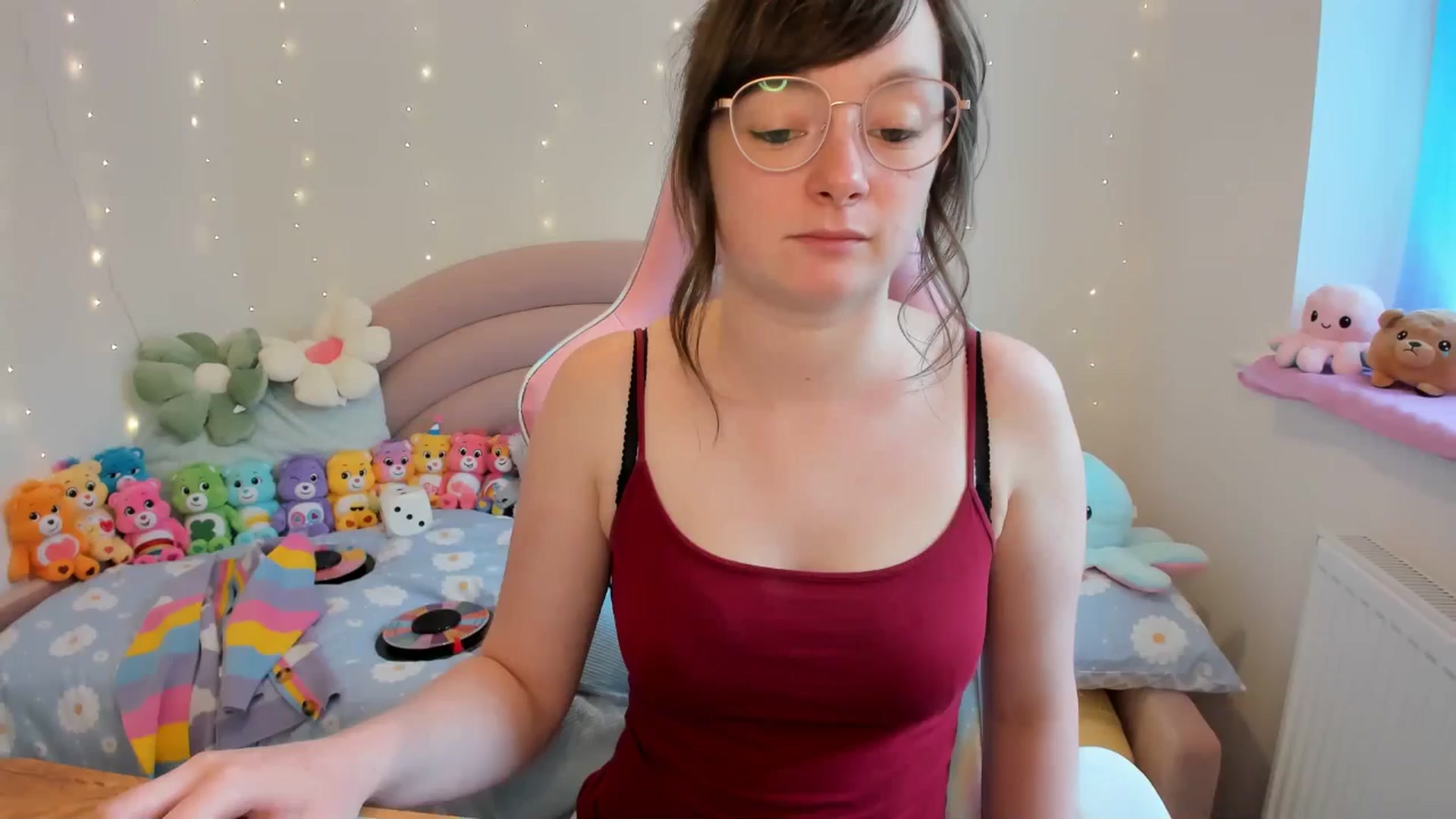 Gallery image thumbnail from JessieBear_'s myfreecams stream on, 07/01/2024, 14:59 image 12 of 20