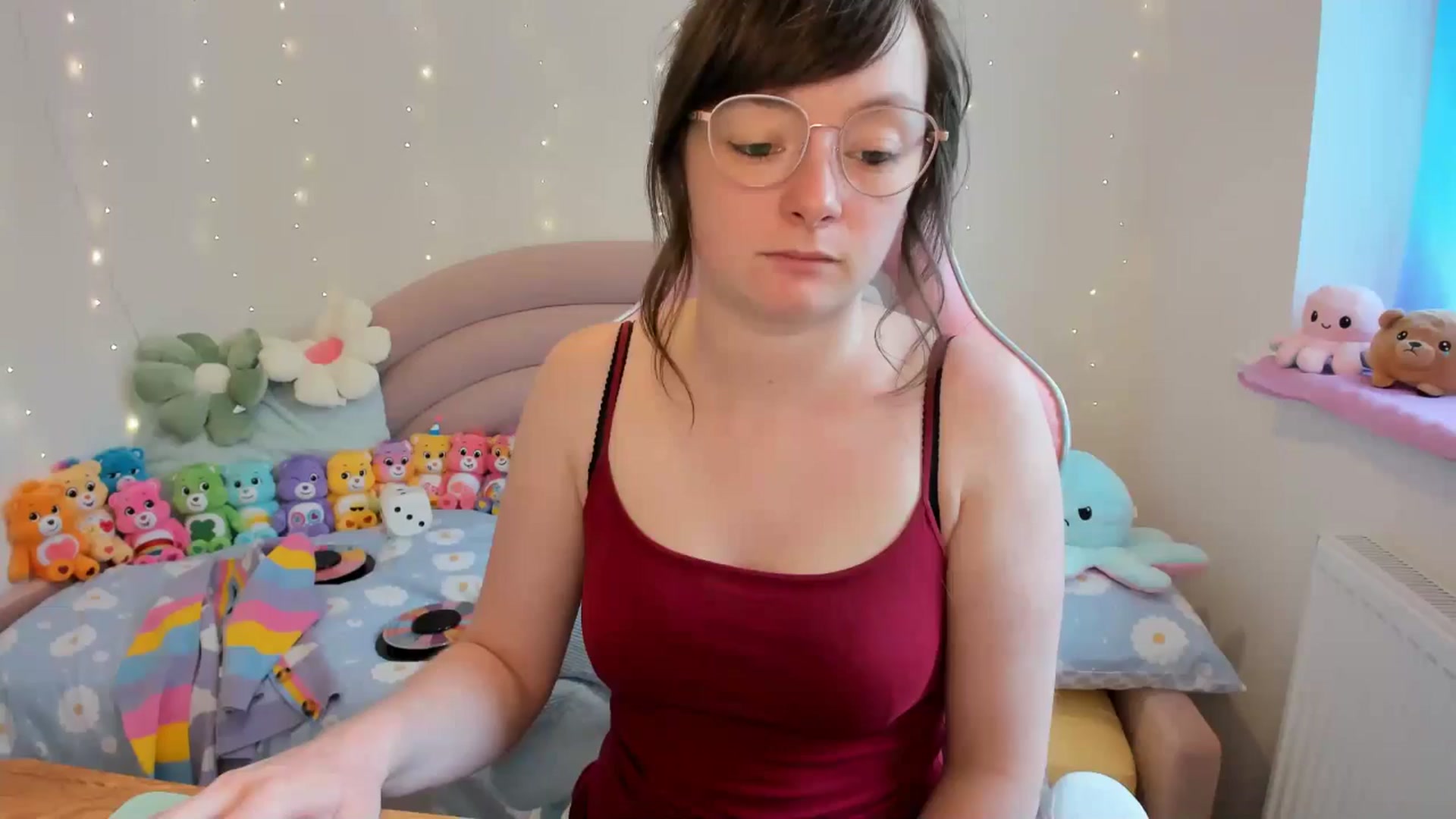 Gallery image thumbnail from JessieBear_'s myfreecams stream on, 07/01/2024, 14:59 image 17 of 20