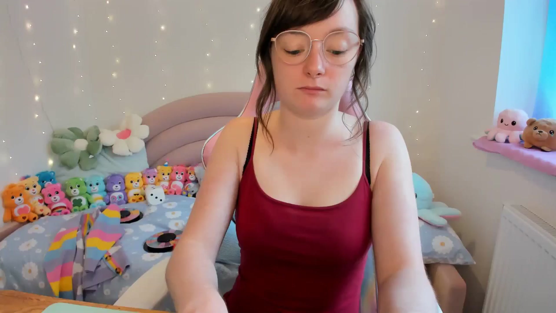 Gallery image thumbnail from JessieBear_'s myfreecams stream on, 07/01/2024, 14:59 image 14 of 20