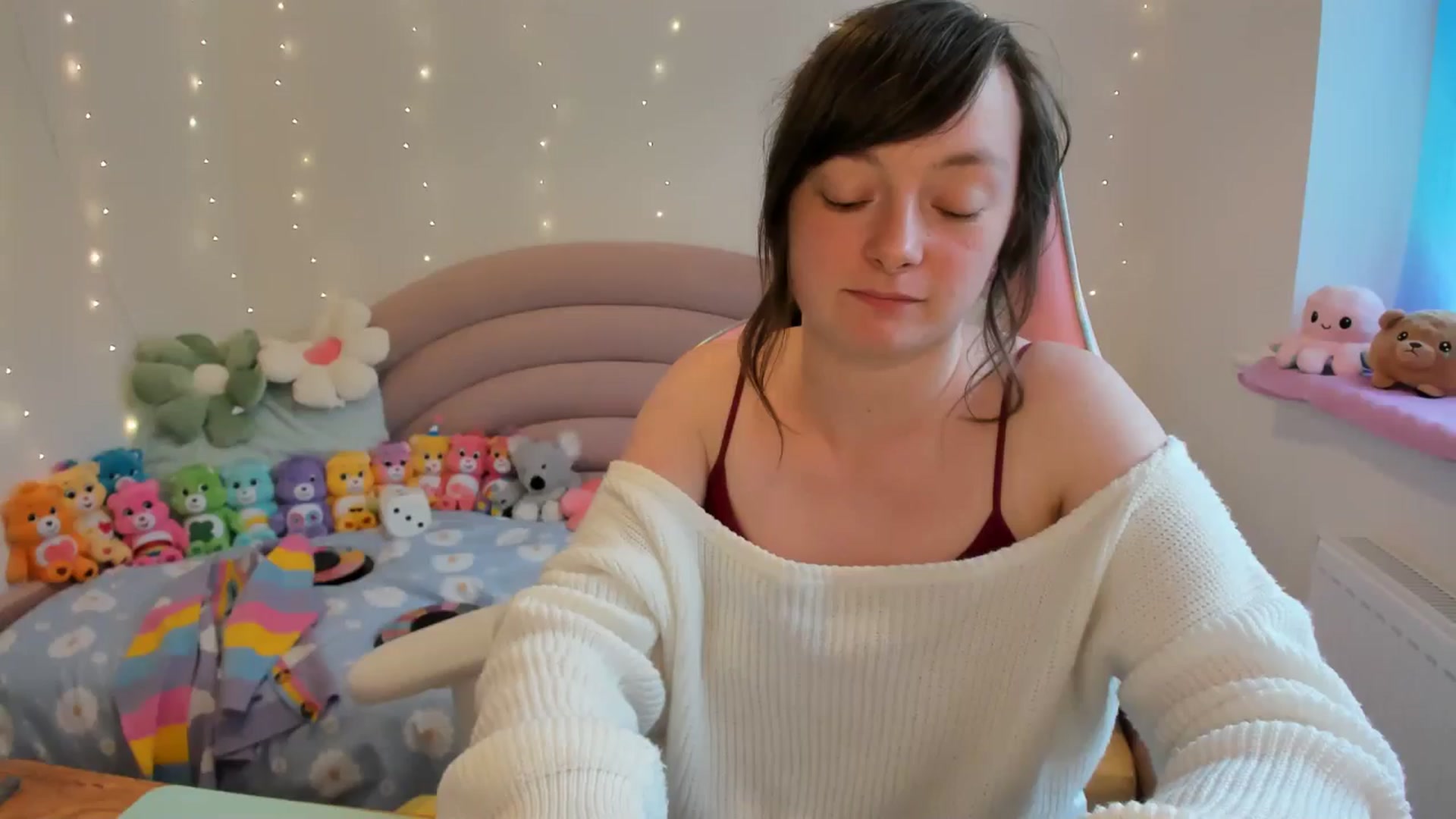 Gallery image thumbnail from JessieBear_'s myfreecams stream on, 07/01/2024, 17:07 image 18 of 20