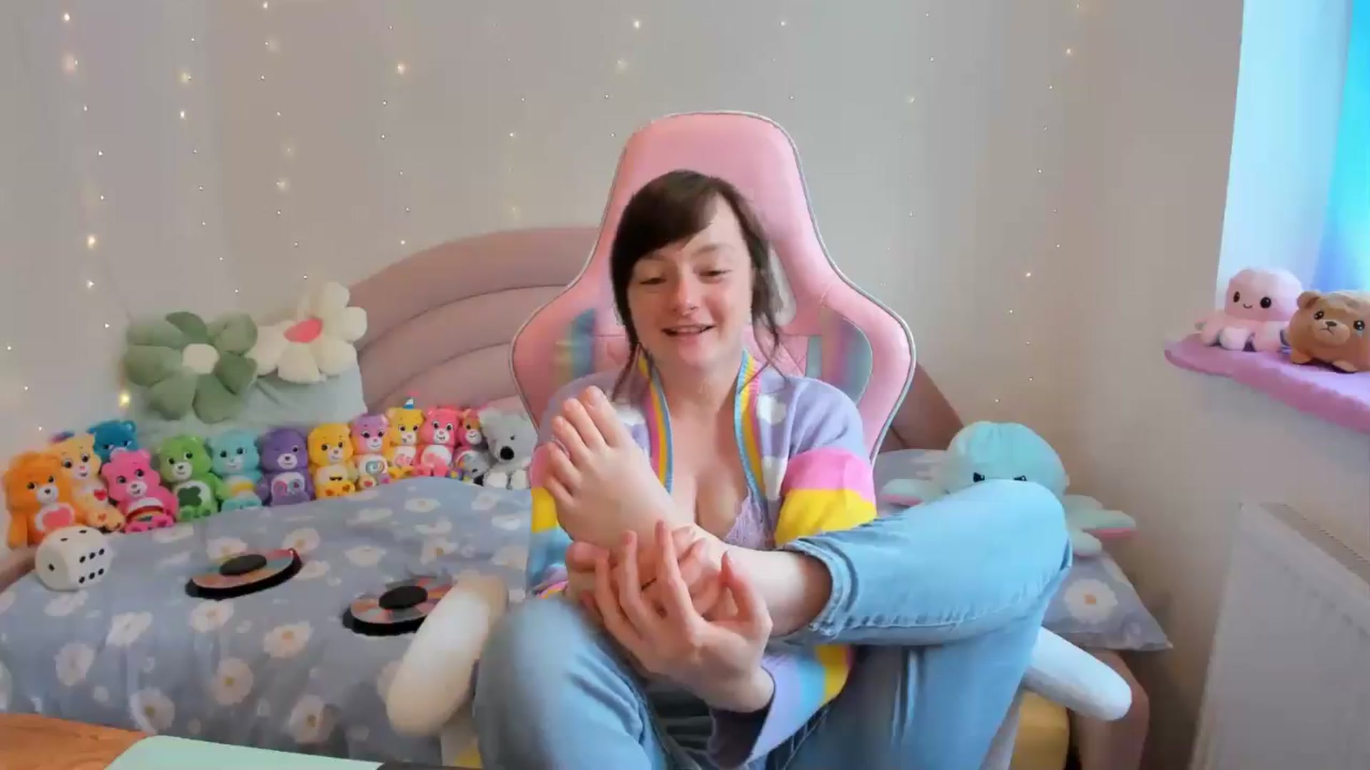 Gallery image thumbnail from JessieBear_'s myfreecams stream on, 07/02/2024, 13:32 image 20 of 20