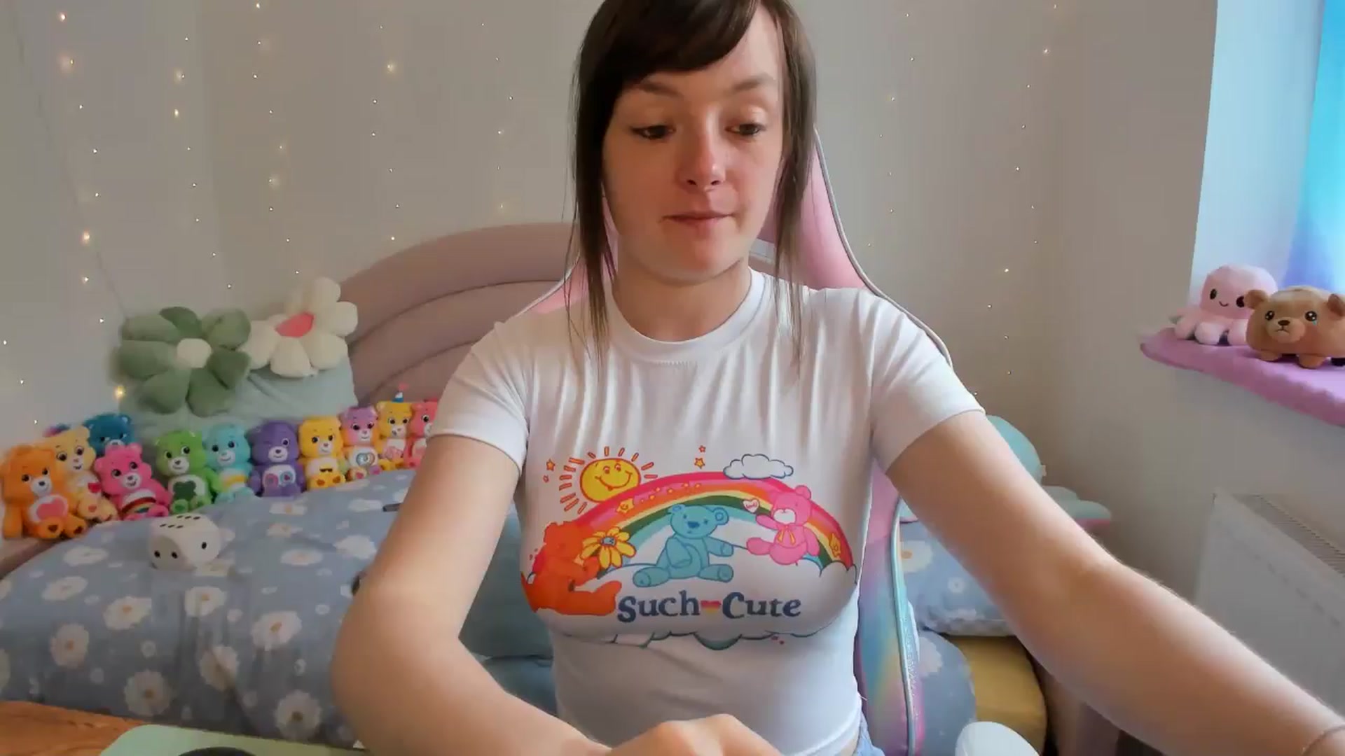 Gallery image thumbnail from JessieBear_'s myfreecams stream on, 07/05/2024, 14:16 image 2 of 20