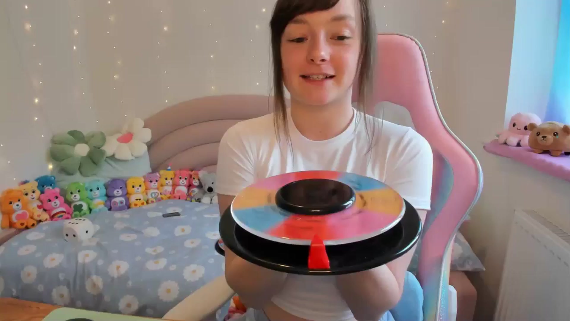 Gallery image thumbnail from JessieBear_'s myfreecams stream on, 07/05/2024, 16:42 image 13 of 20