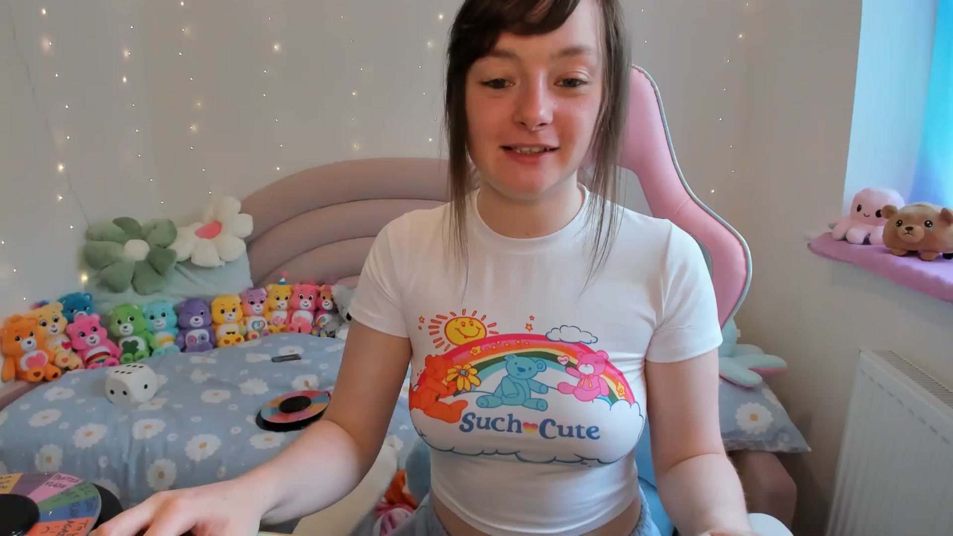 Gallery image thumbnail from JessieBear_'s myfreecams stream on, 07/05/2024, 17:09 image 1 of 20