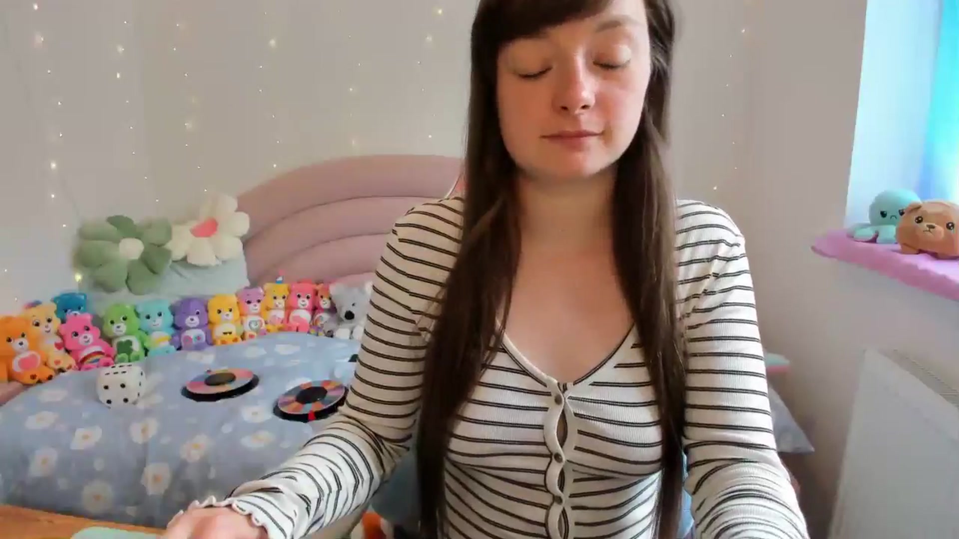 Gallery image thumbnail from JessieBear_'s myfreecams stream on, 07/09/2024, 15:03 image 5 of 20