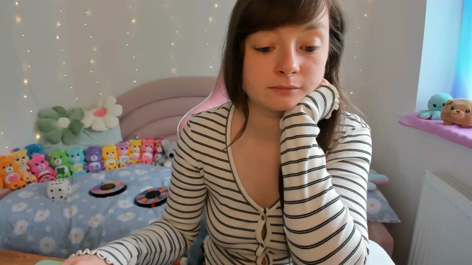 Gallery image thumbnail from JessieBear_'s myfreecams stream on, 07/09/2024, 15:03 image 13 of 20