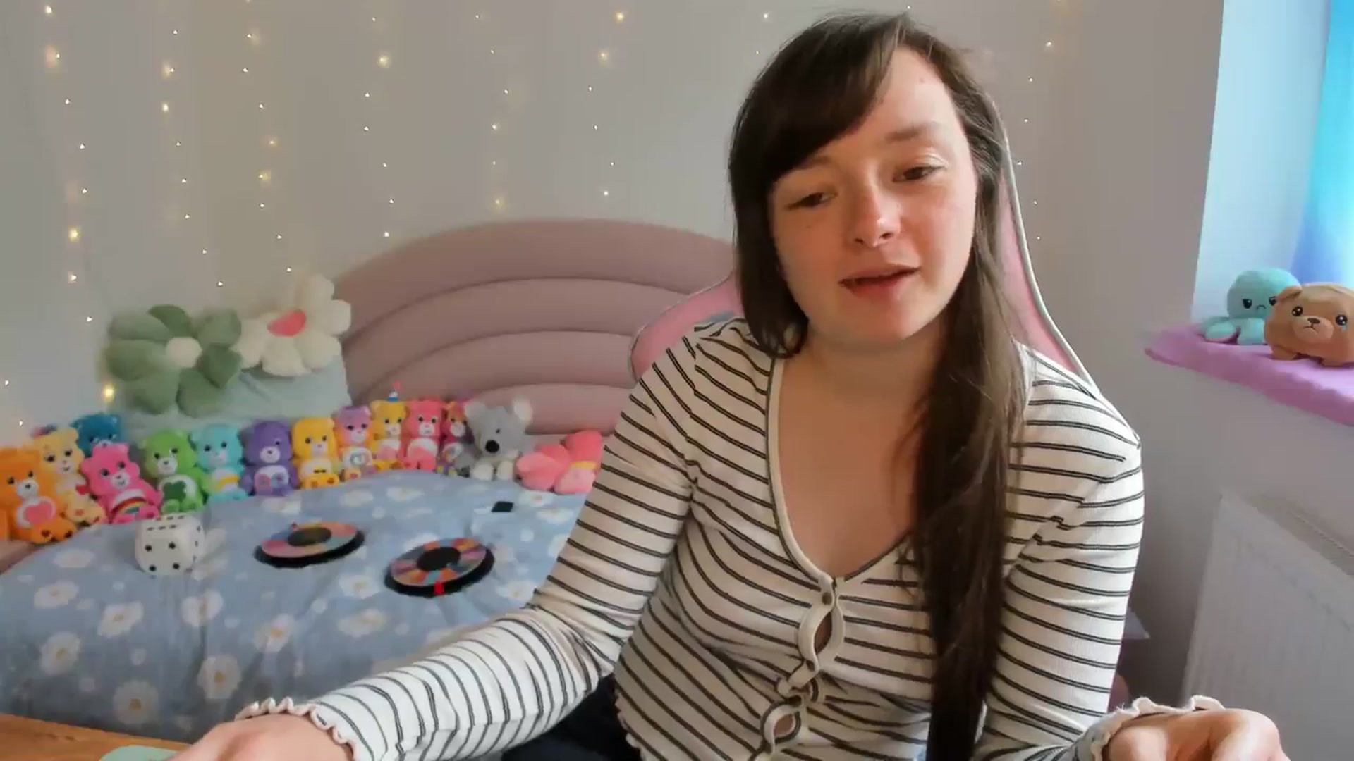 Gallery image thumbnail from JessieBear_'s myfreecams stream on, 07/09/2024, 15:03 image 17 of 20