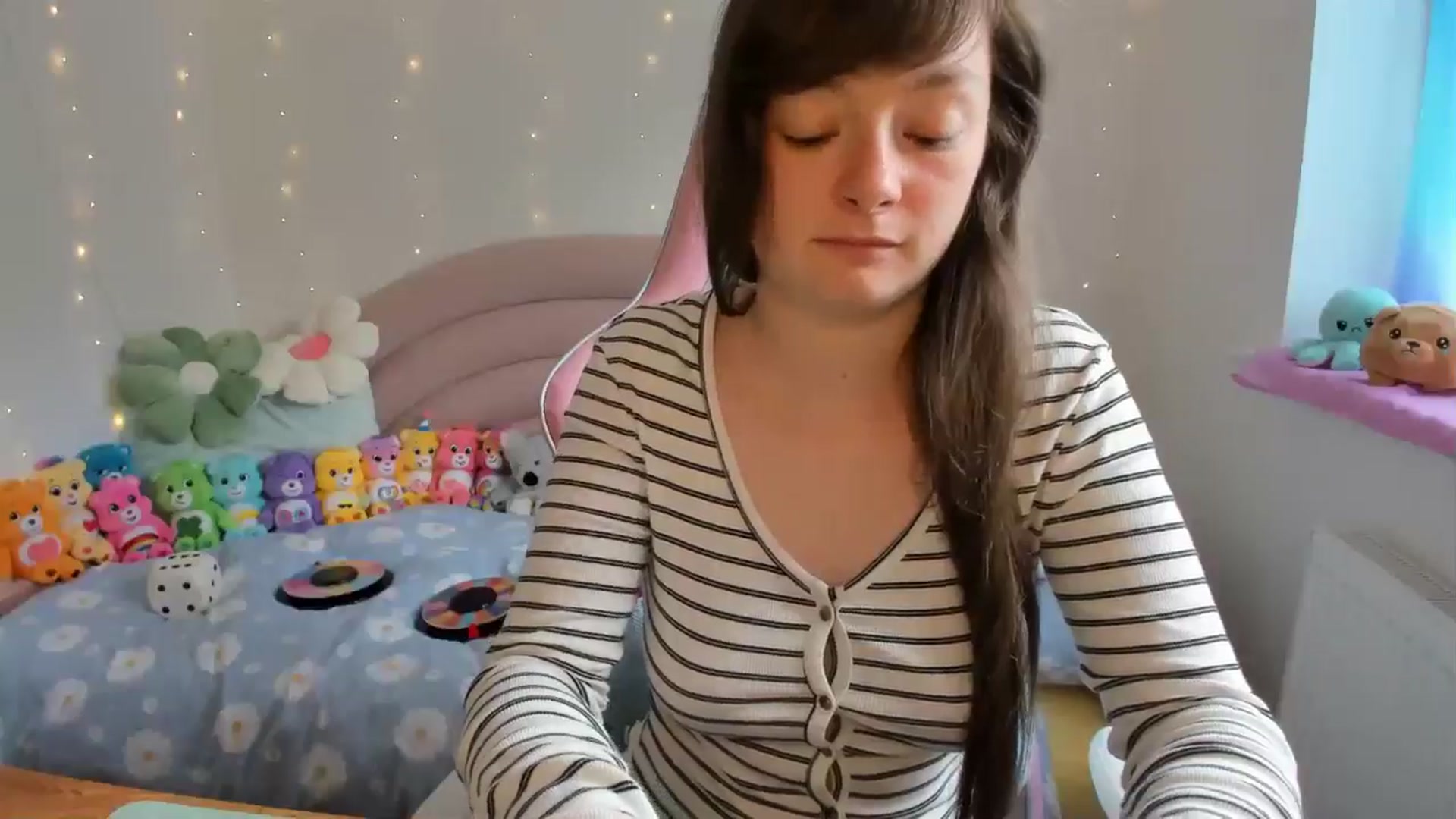 Gallery image thumbnail from JessieBear_'s myfreecams stream on, 07/09/2024, 15:03 image 8 of 20
