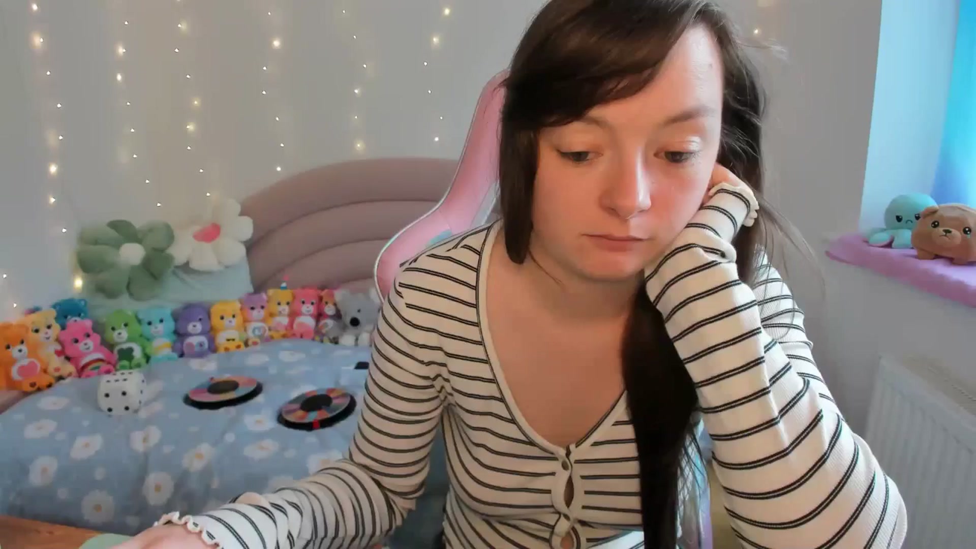 Gallery image thumbnail from JessieBear_'s myfreecams stream on, 07/09/2024, 15:41 image 1 of 20