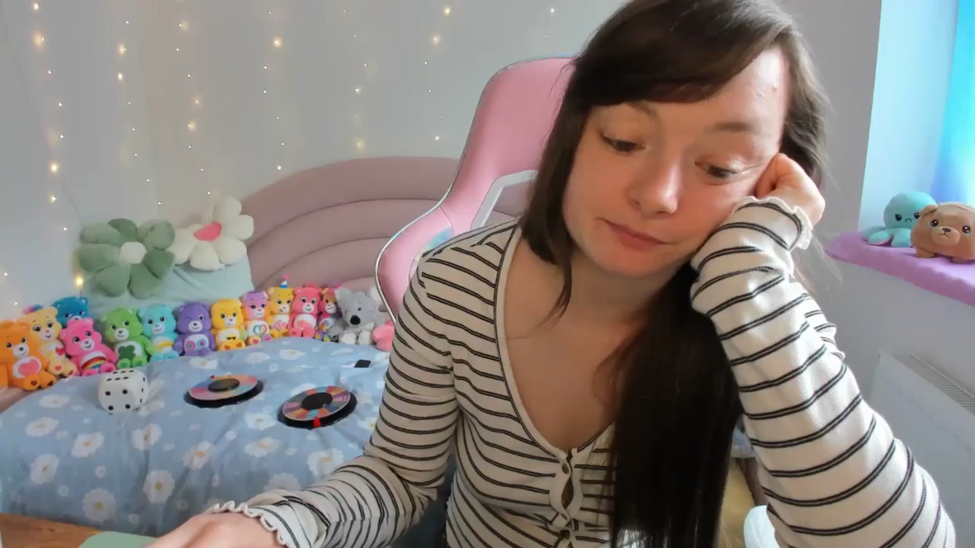 Gallery image thumbnail from JessieBear_'s myfreecams stream on, 07/09/2024, 15:41 image 16 of 20