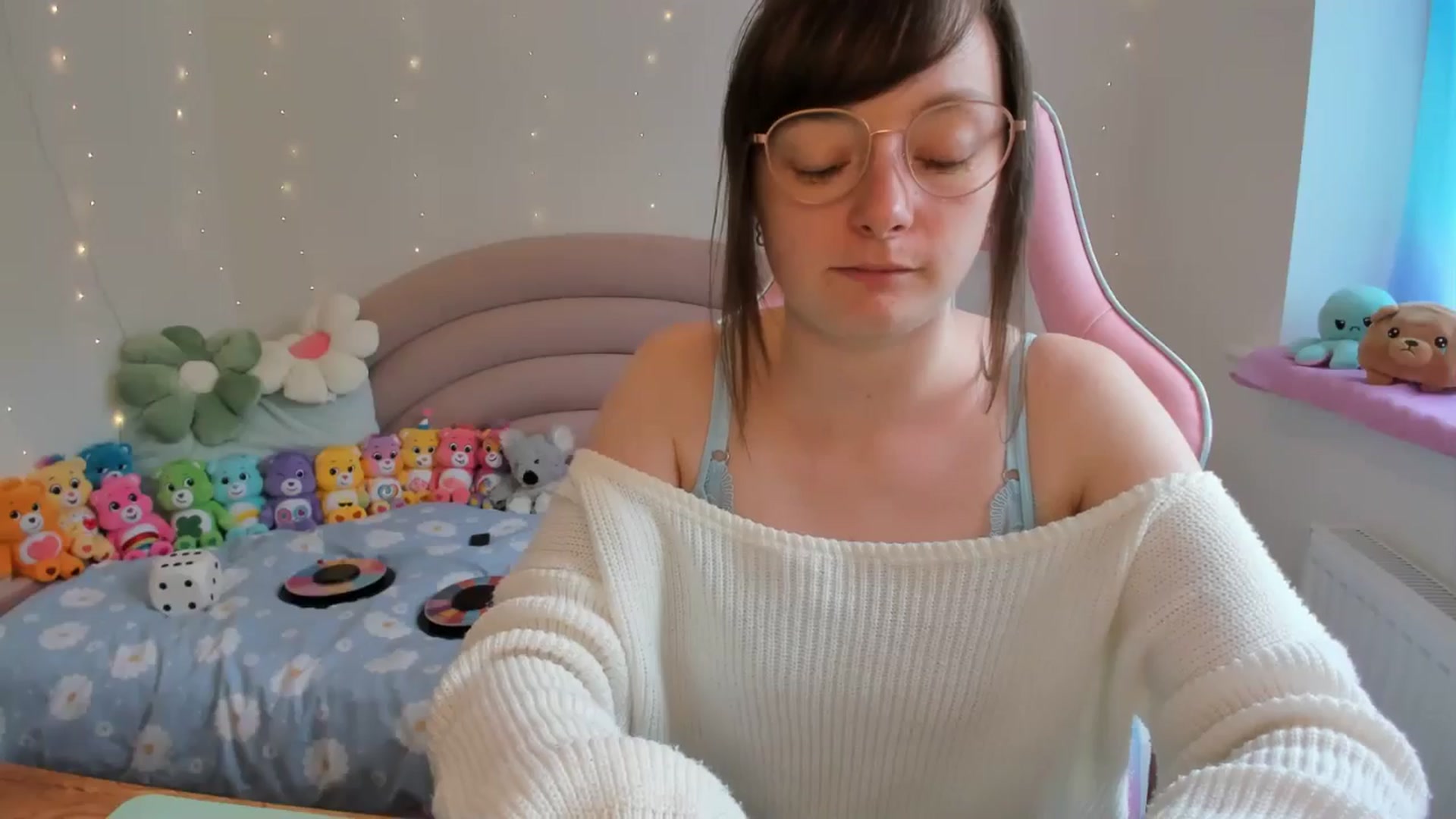 Gallery image thumbnail from JessieBear_'s myfreecams stream on, 07/11/2024, 15:55 image 15 of 20