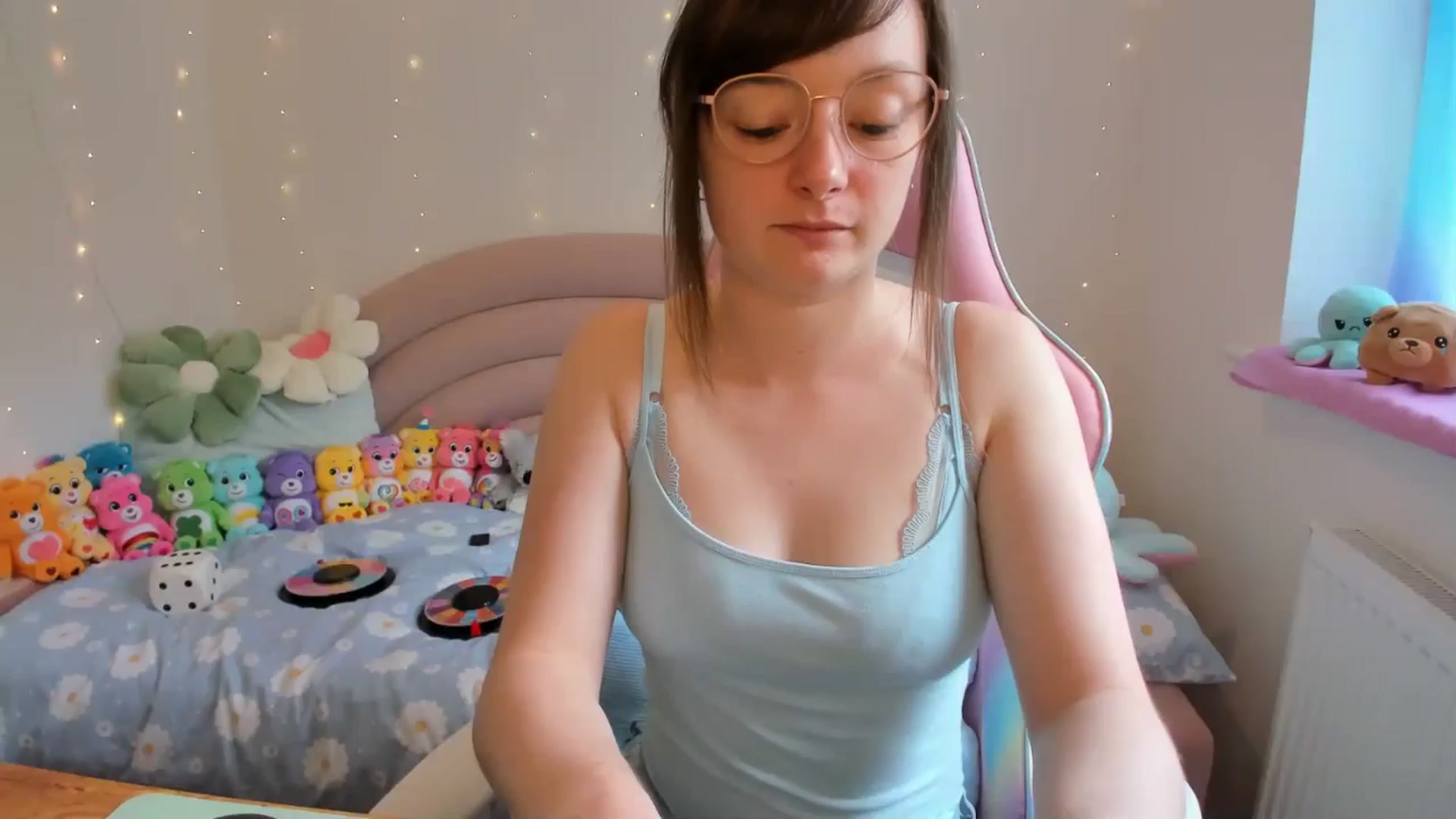 Gallery image thumbnail from JessieBear_'s myfreecams stream on, 07/11/2024, 15:55 image 7 of 20