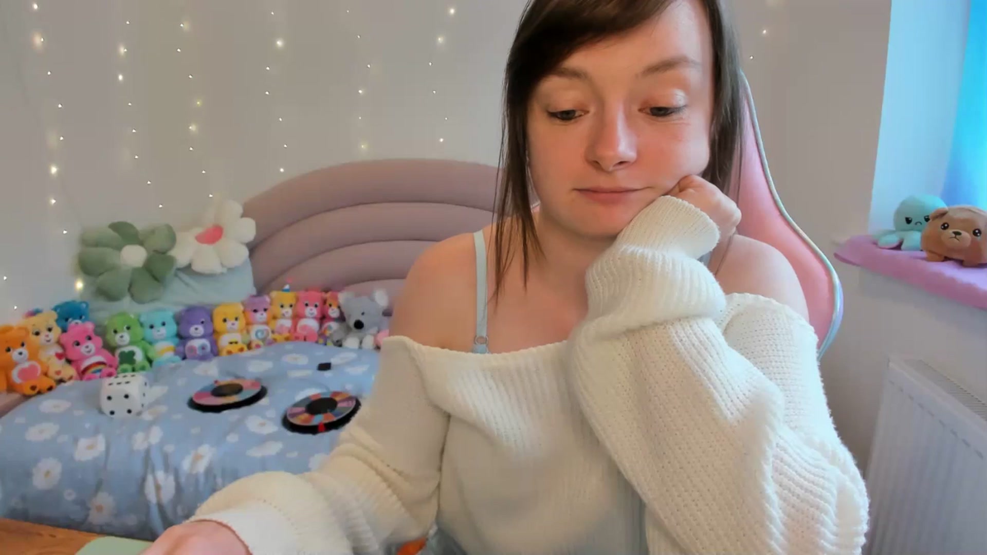 Gallery image thumbnail from JessieBear_'s myfreecams stream on, 07/11/2024, 15:55 image 20 of 20