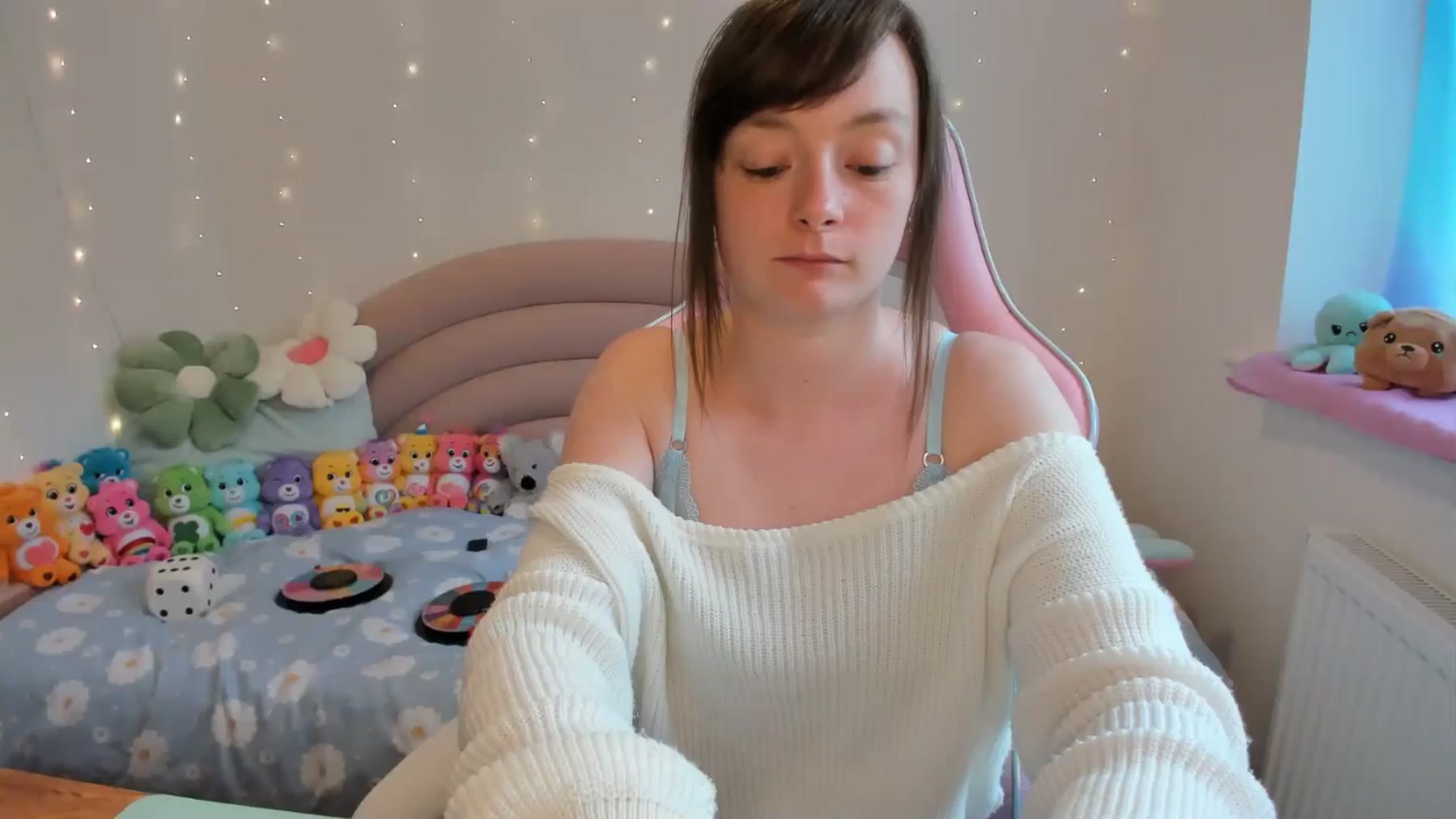 Gallery image thumbnail from JessieBear_'s myfreecams stream on, 07/11/2024, 17:43 image 9 of 20