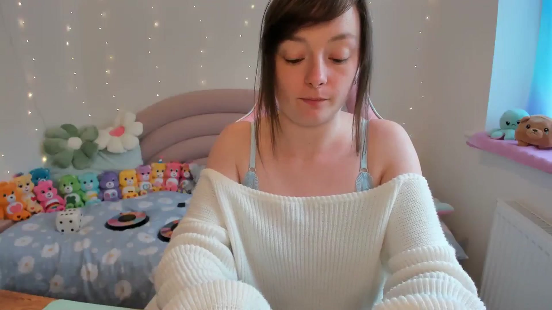 Gallery image thumbnail from JessieBear_'s myfreecams stream on, 07/11/2024, 17:43 image 4 of 20