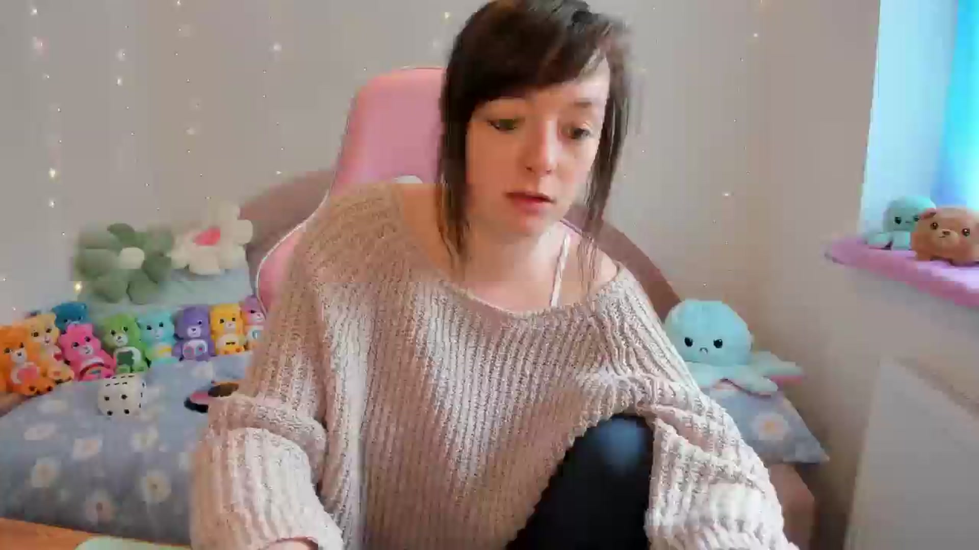Gallery image thumbnail from JessieBear_'s myfreecams stream on, 07/12/2024, 13:41 image 3 of 20