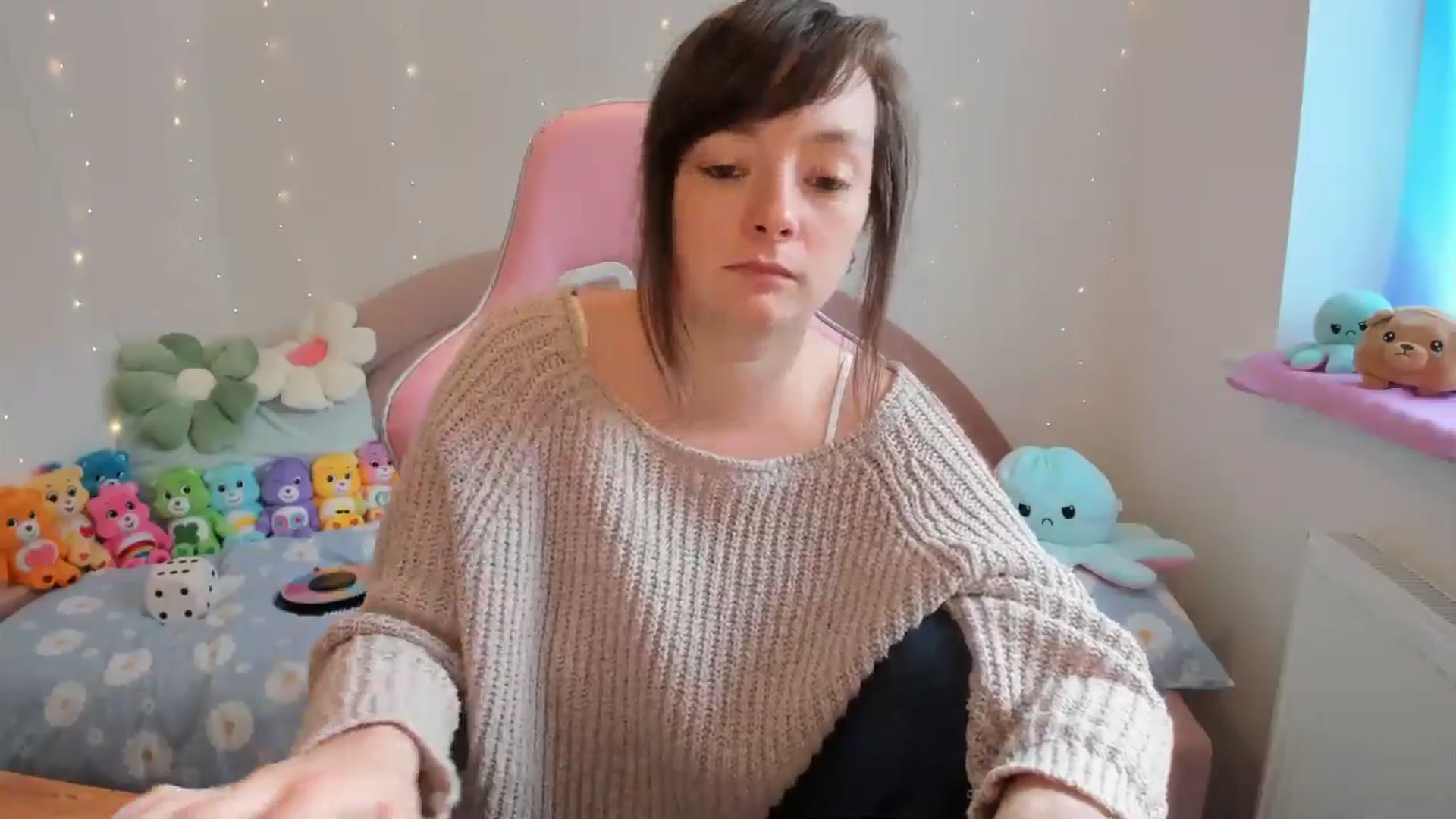 Gallery image thumbnail from JessieBear_'s myfreecams stream on, 07/12/2024, 13:41 image 9 of 20