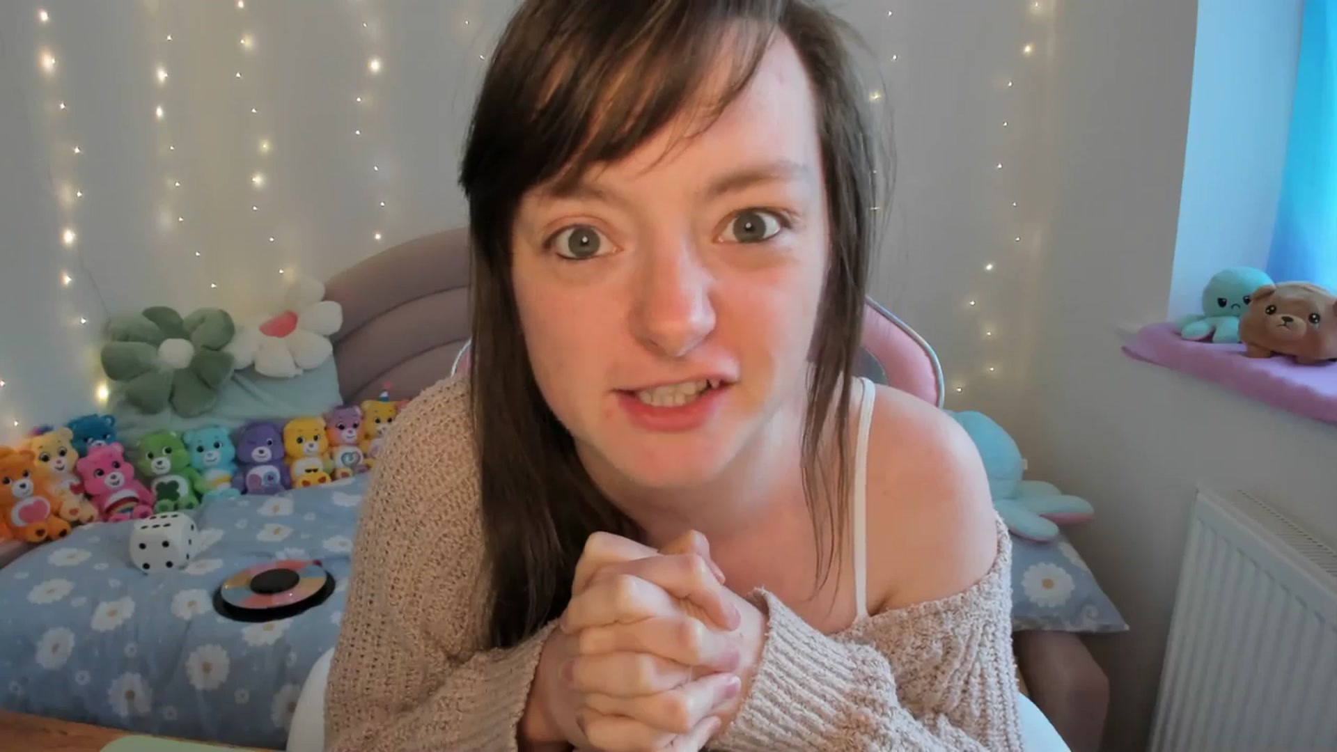 Gallery image thumbnail from JessieBear_'s myfreecams stream on, 07/12/2024, 17:35 image 15 of 20