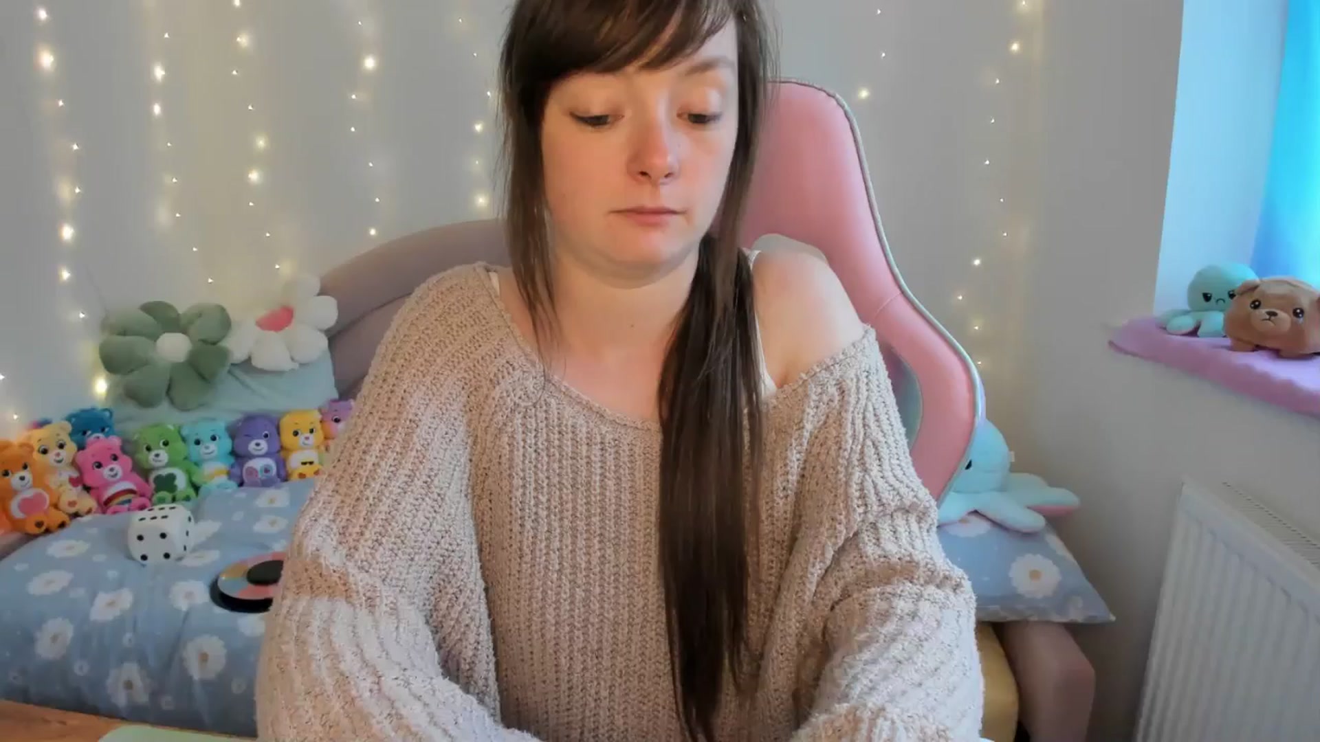 Gallery image thumbnail from JessieBear_'s myfreecams stream on, 07/12/2024, 17:35 image 8 of 20