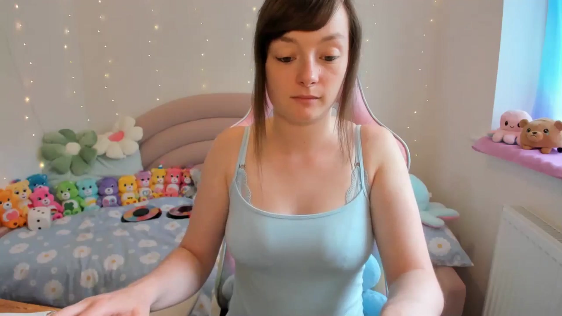 Gallery image thumbnail from JessieBear_'s myfreecams stream on, 07/18/2024, 14:13 image 11 of 20