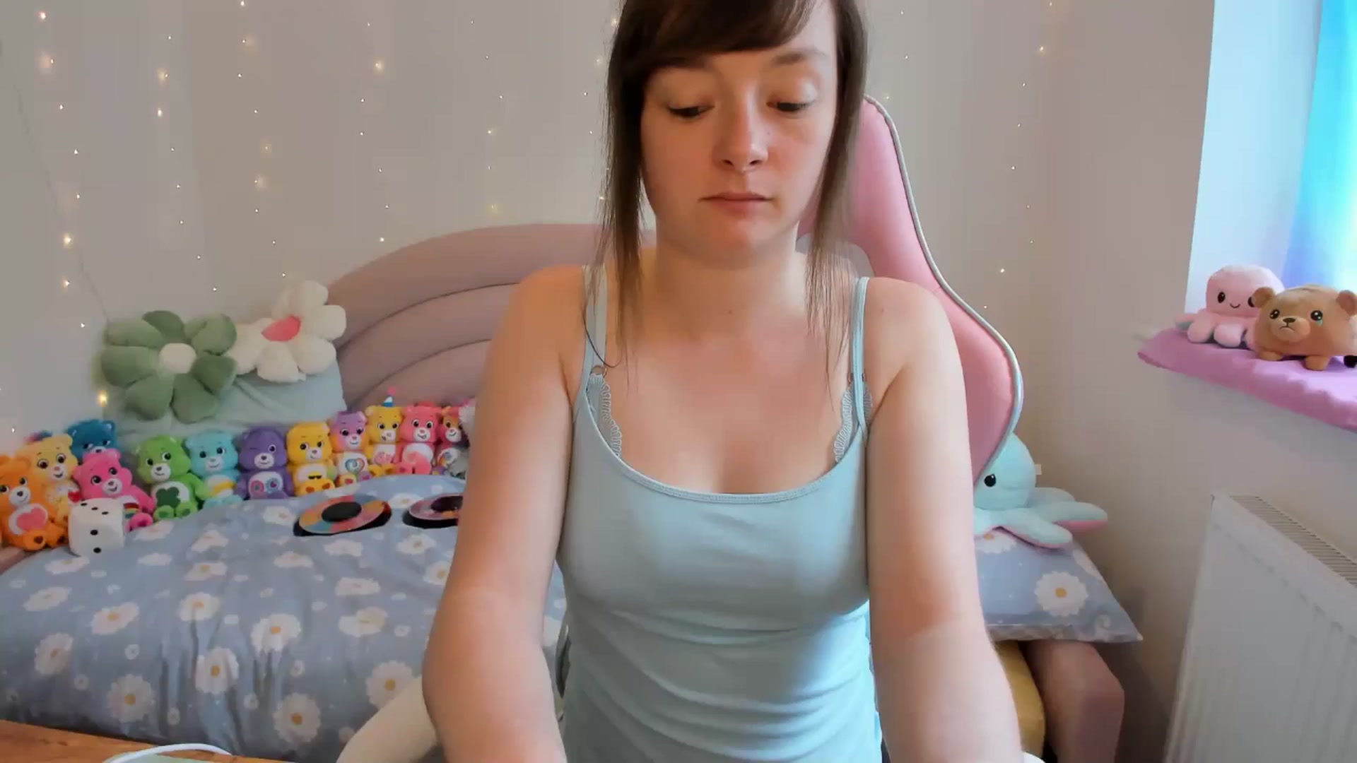 Gallery image thumbnail from JessieBear_'s myfreecams stream on, 07/18/2024, 14:13 image 1 of 20
