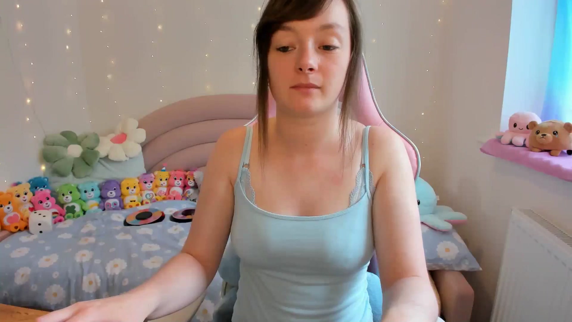 Gallery image thumbnail from JessieBear_'s myfreecams stream on, 07/18/2024, 15:28 image 10 of 20